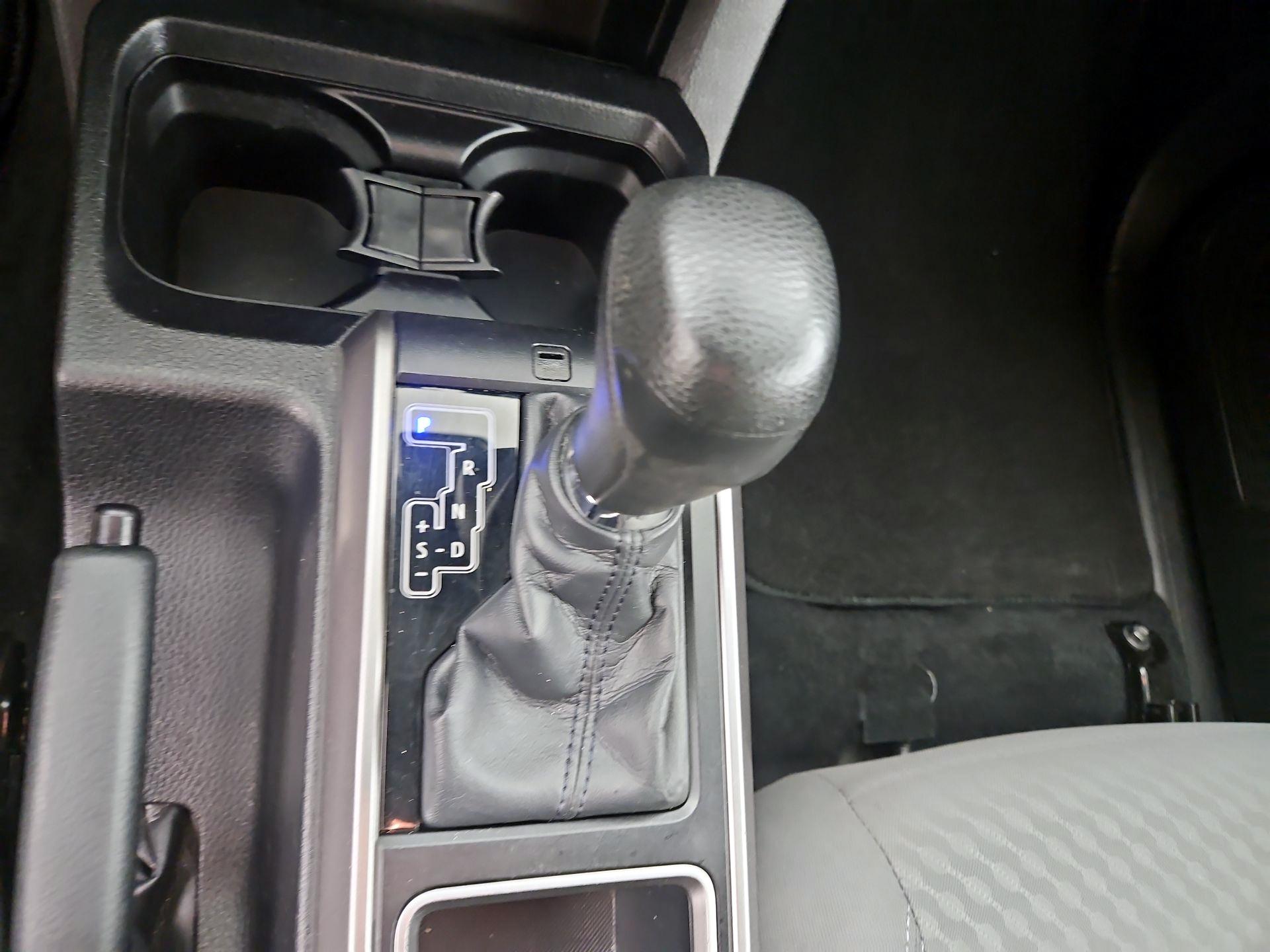 Thumbnail: 2022 Toyota Tacoma - 17