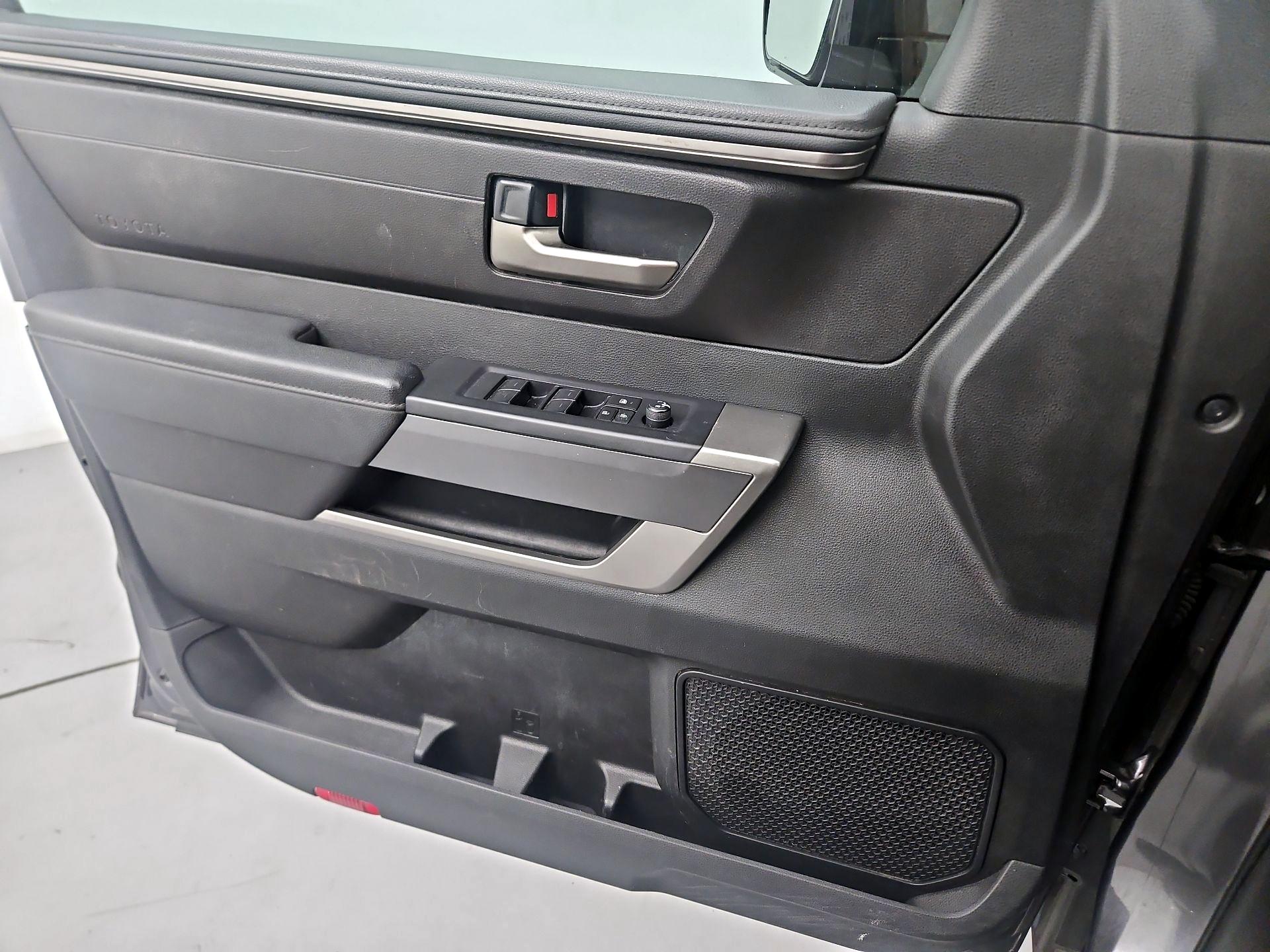 Thumbnail: 2023 Toyota Tundra - 12