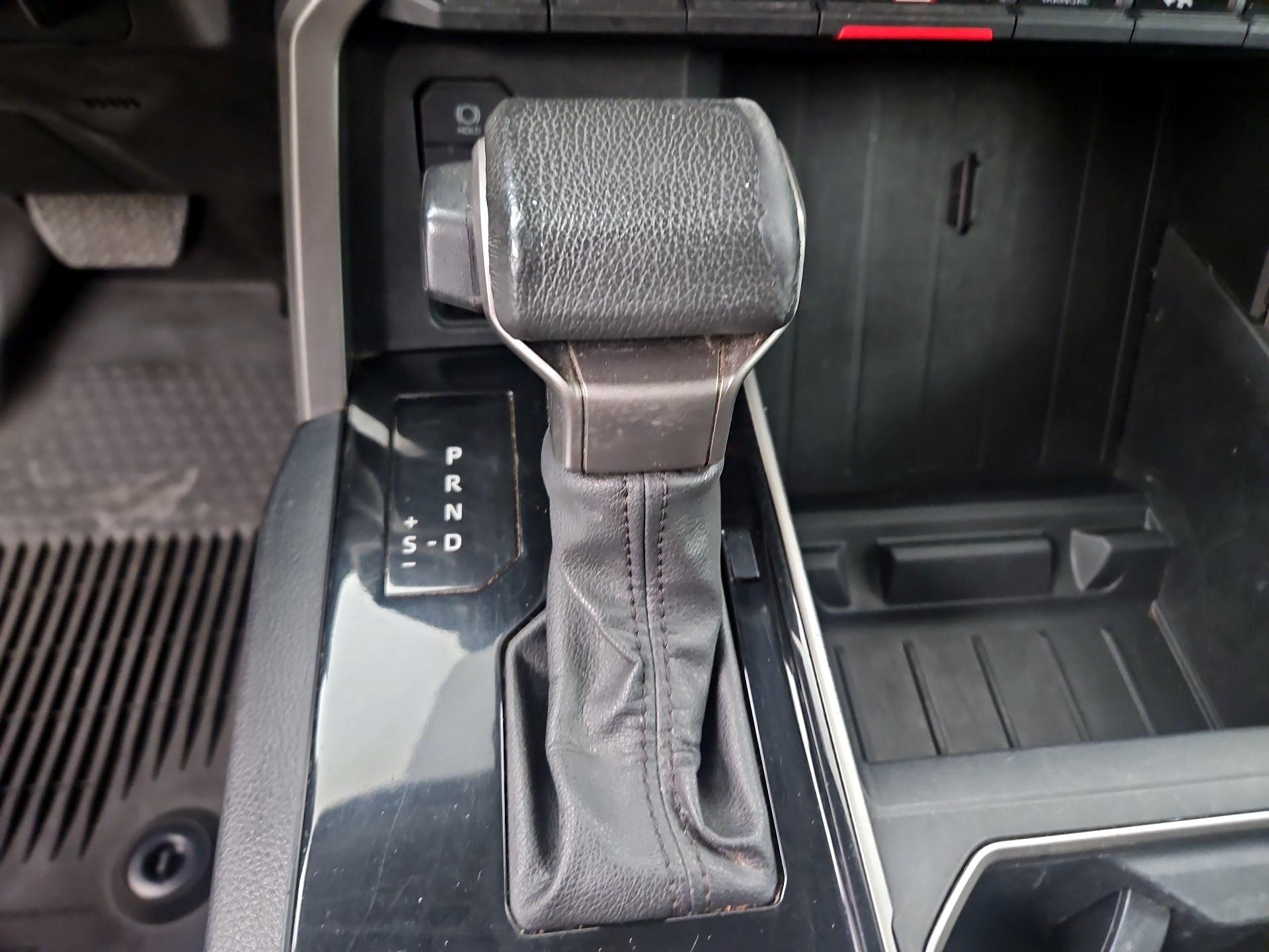 Thumbnail: 2023 Toyota Tundra - 17