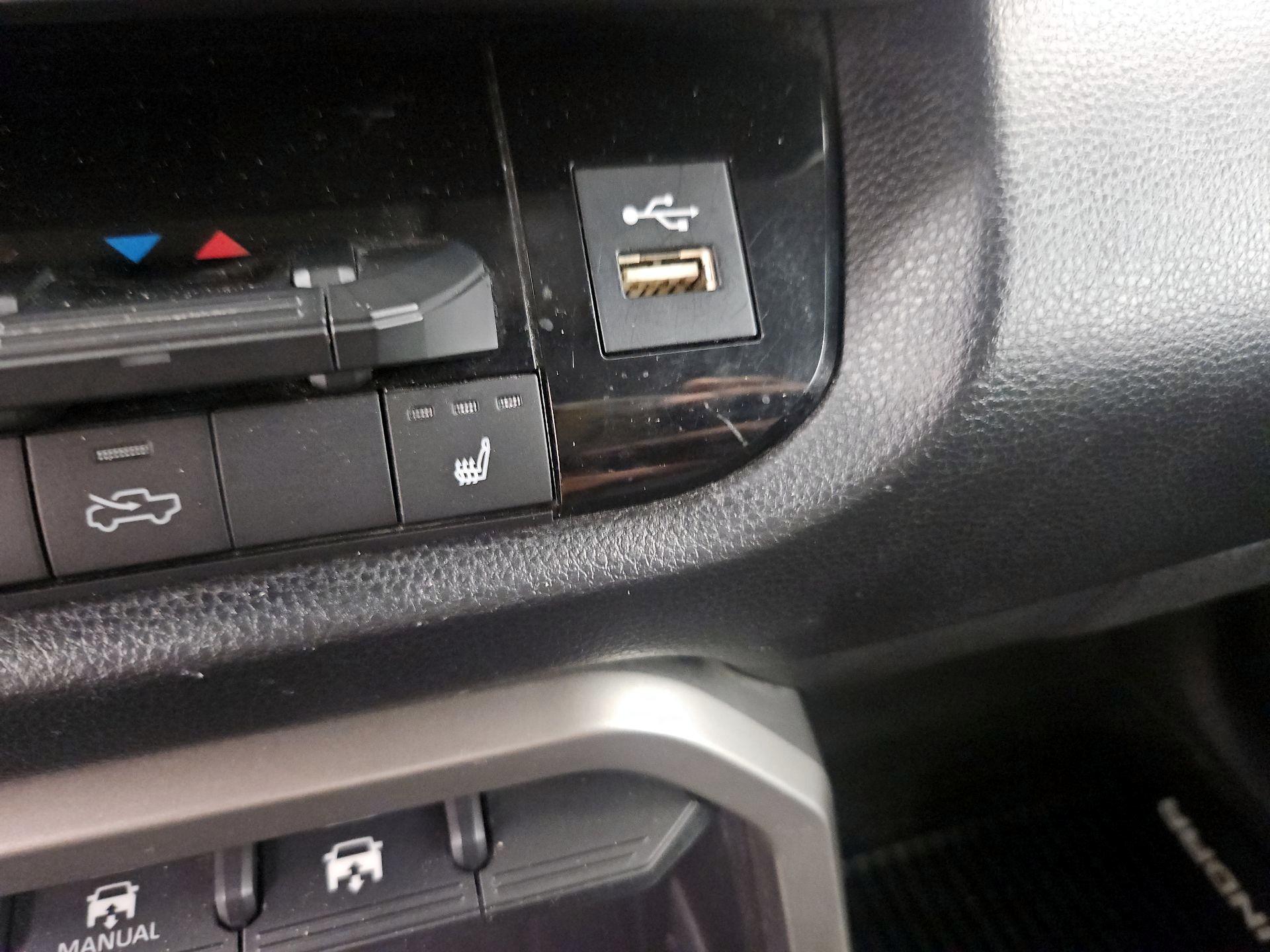 Thumbnail: 2023 Toyota Tundra - 18