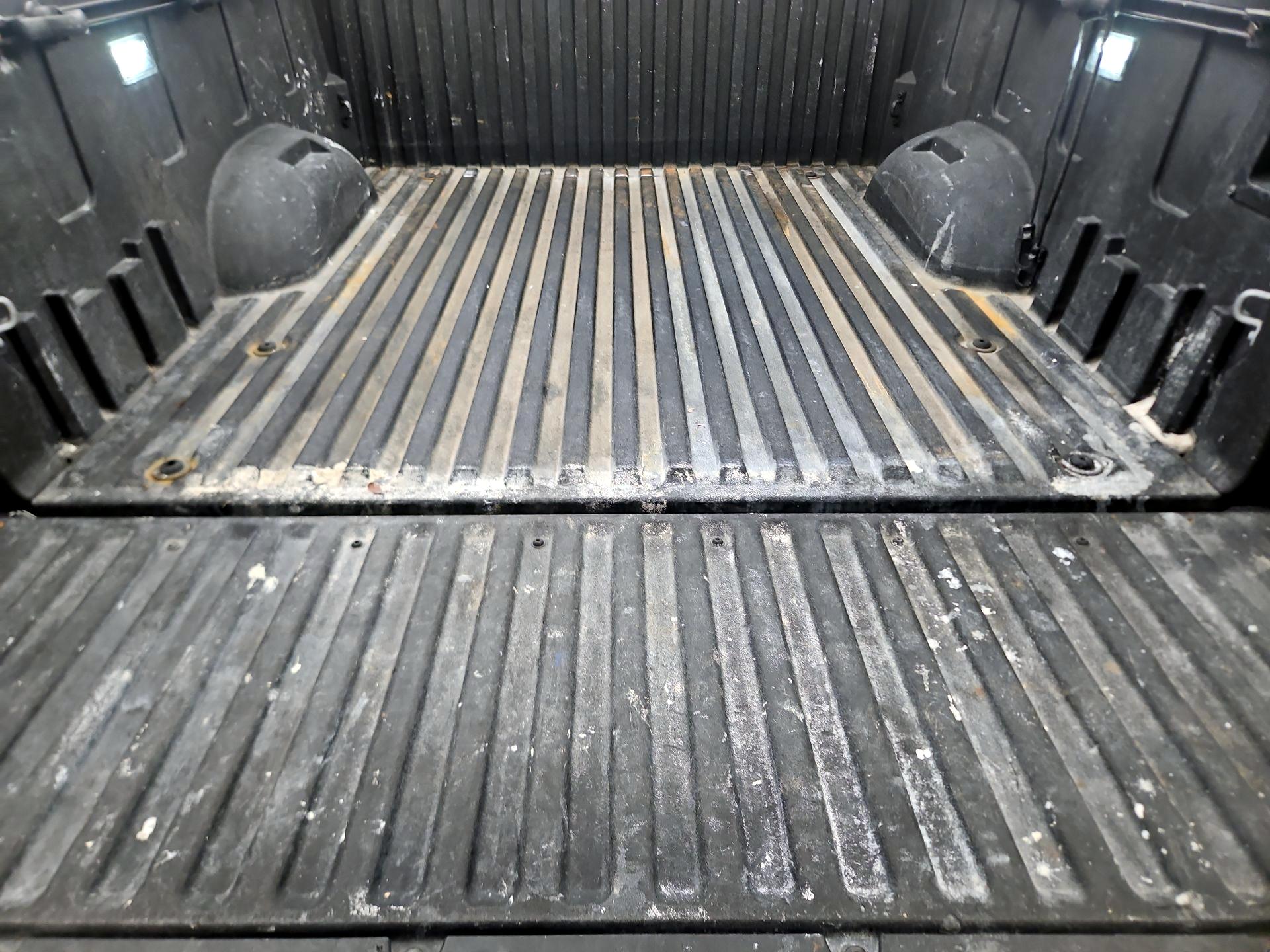 Thumbnail: 2023 Toyota Tundra - 20