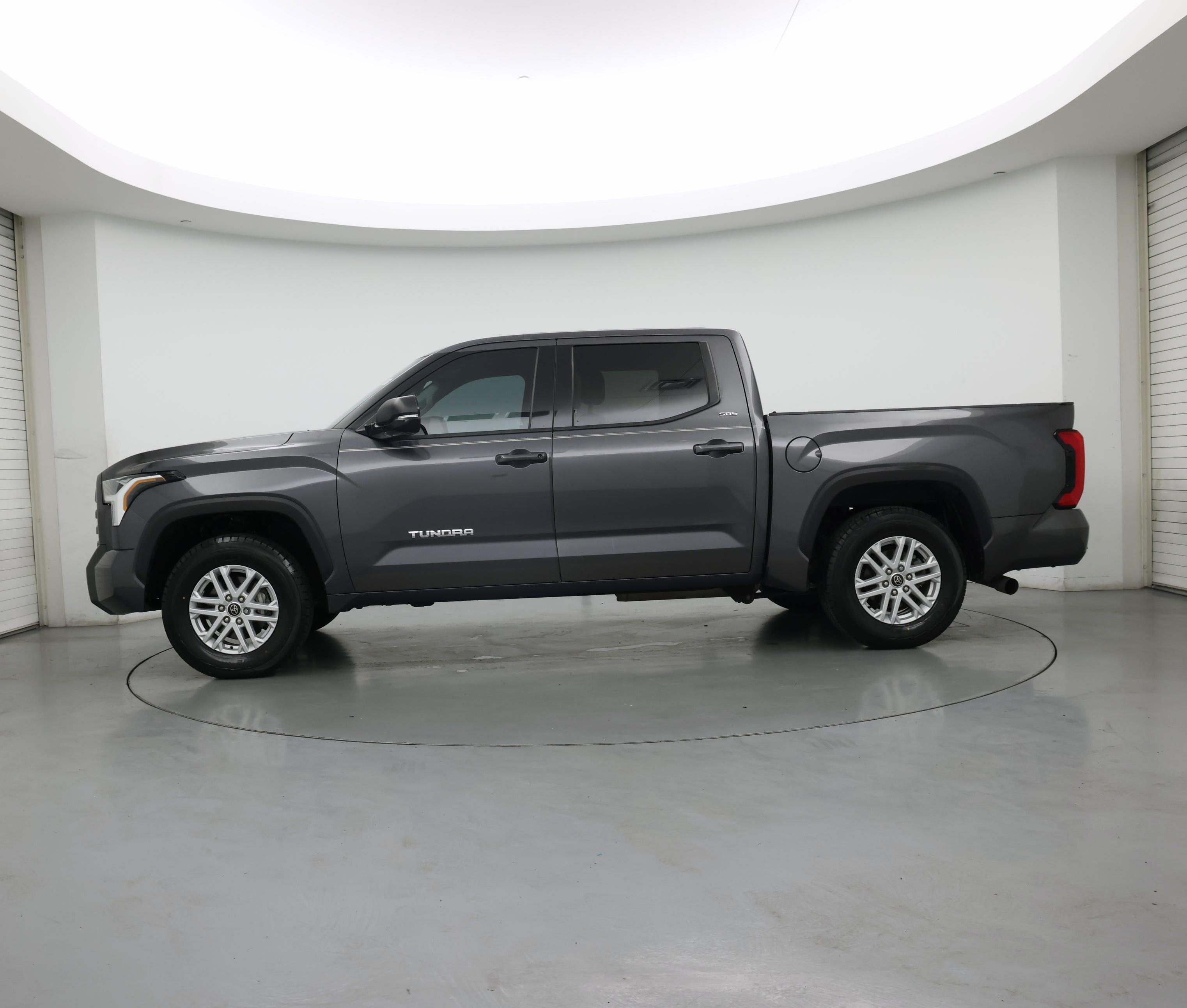 Thumbnail: 2023 Toyota Tundra - 3