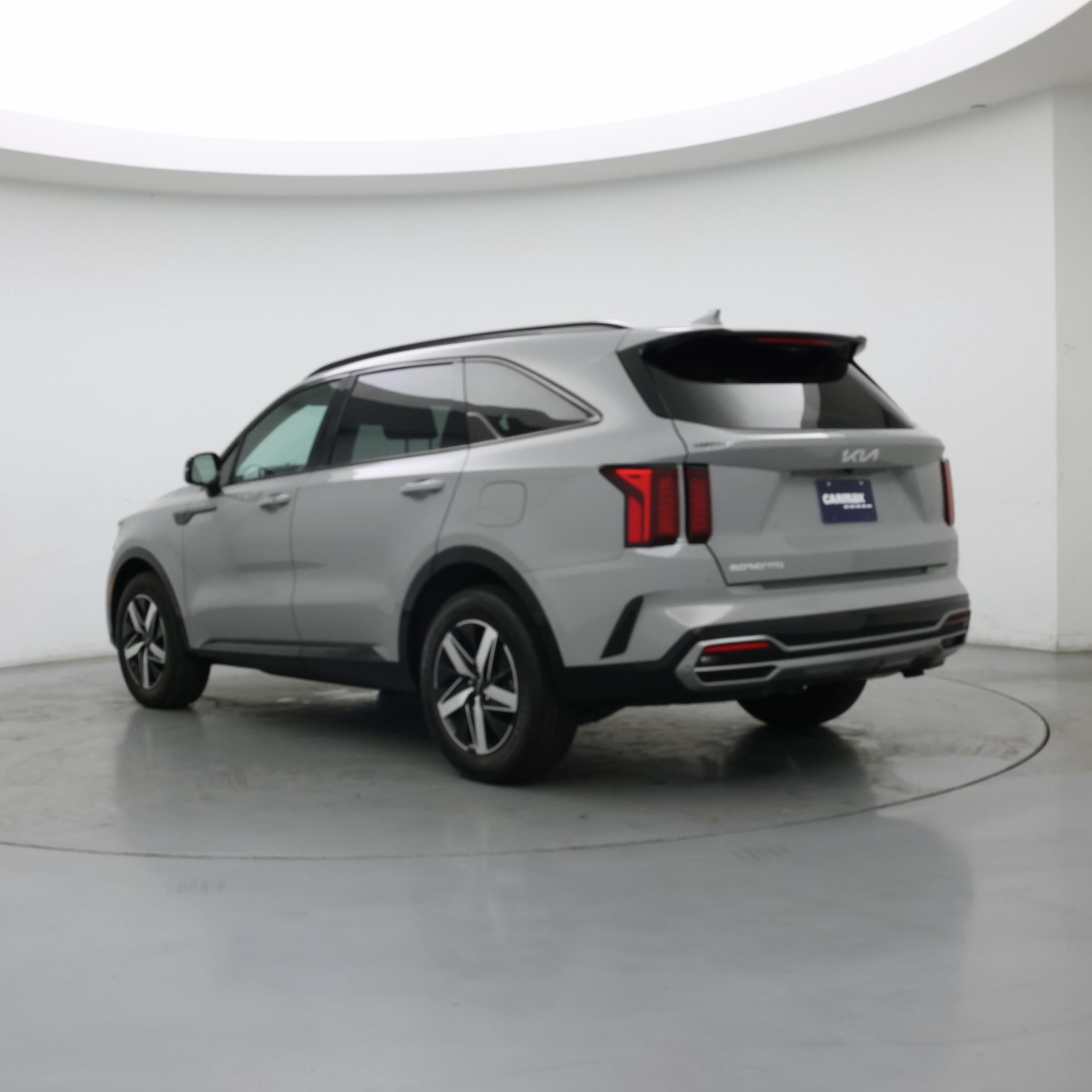 Thumbnail: 2023 Kia Sorento - 2