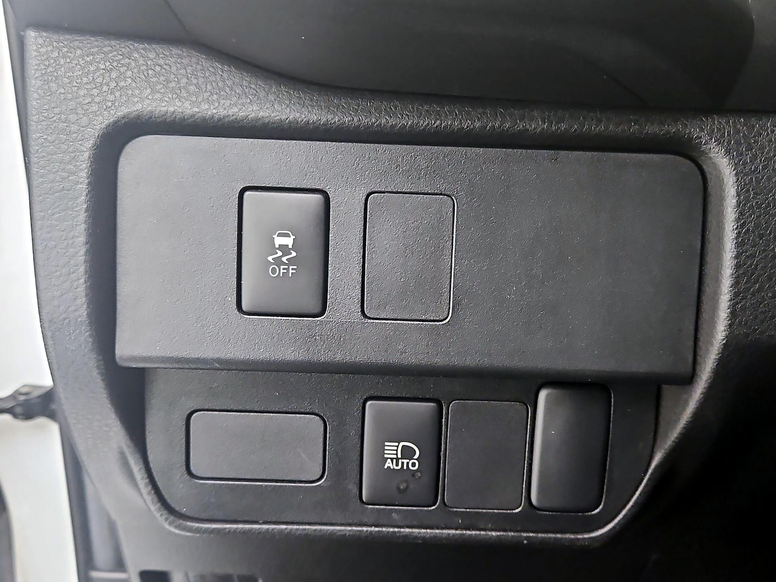 2023 Toyota Tacoma SR - Photo 14