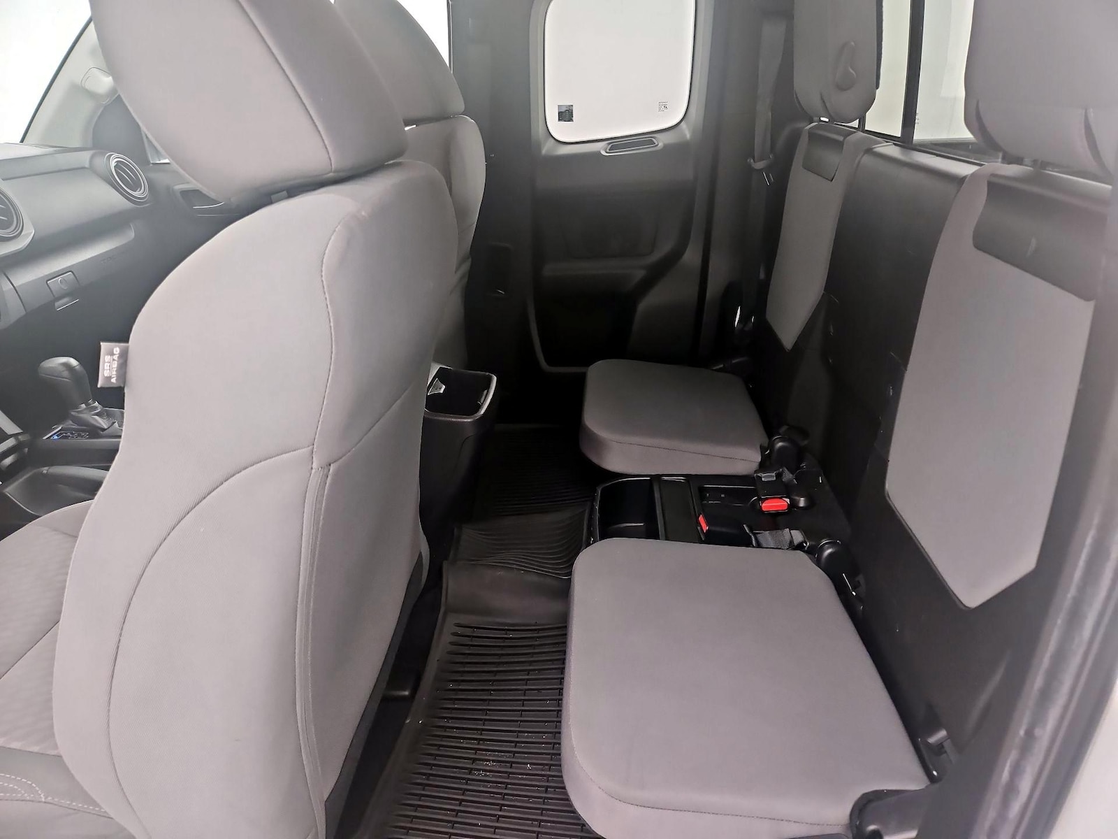 2023 Toyota Tacoma SR - Photo 20