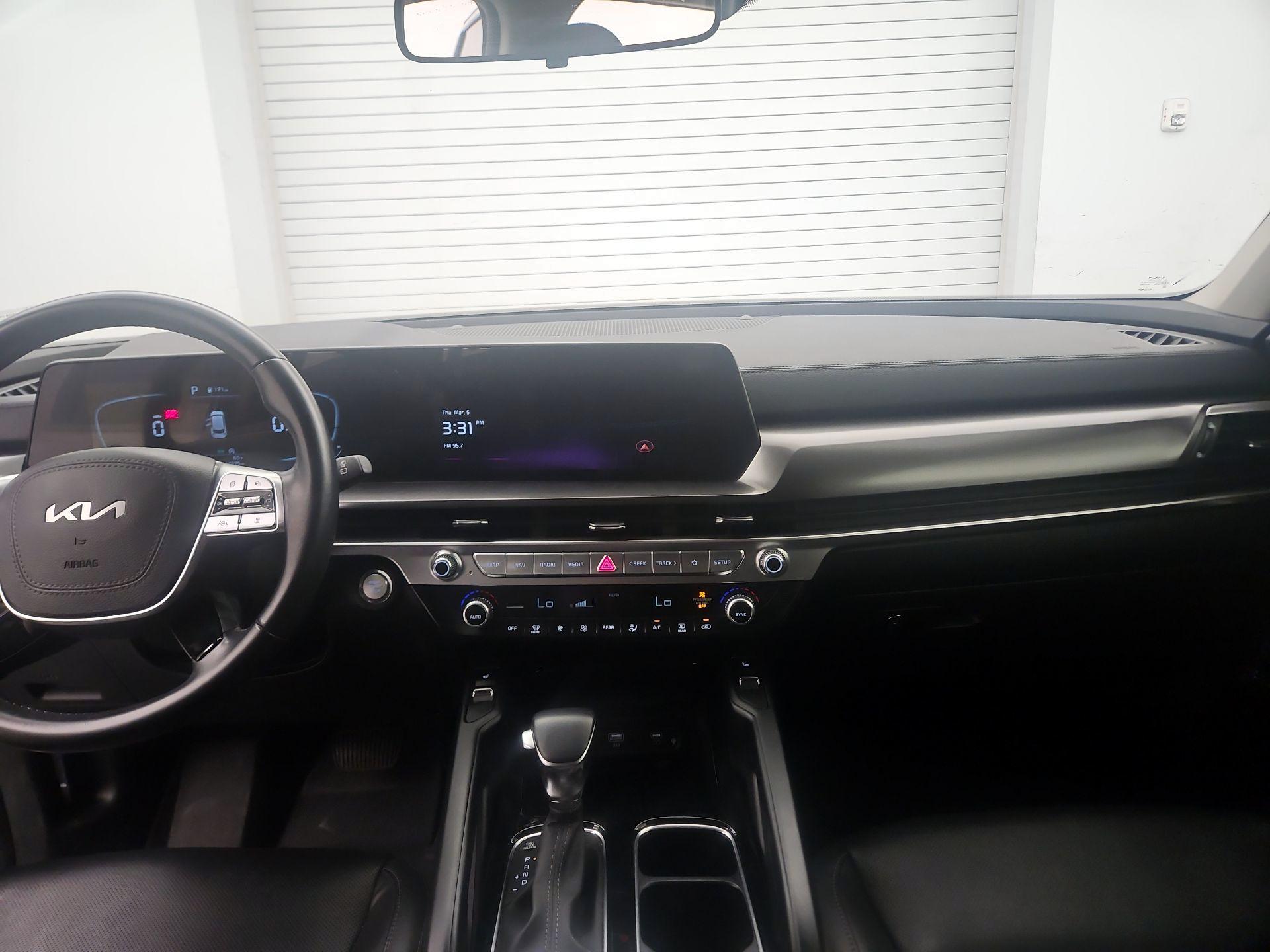 Thumbnail: 2023 Kia Telluride - 9