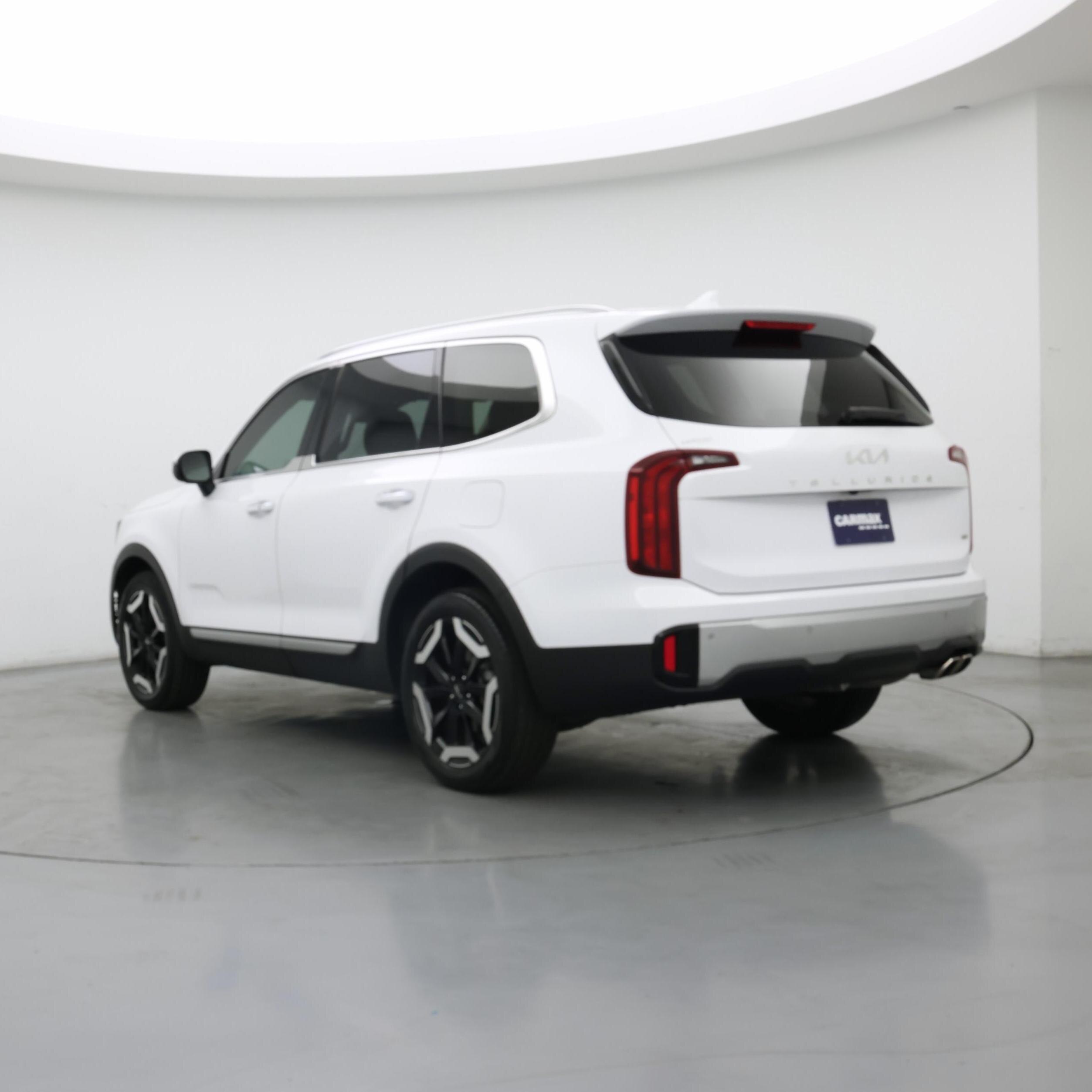 Thumbnail: 2023 Kia Telluride - 2