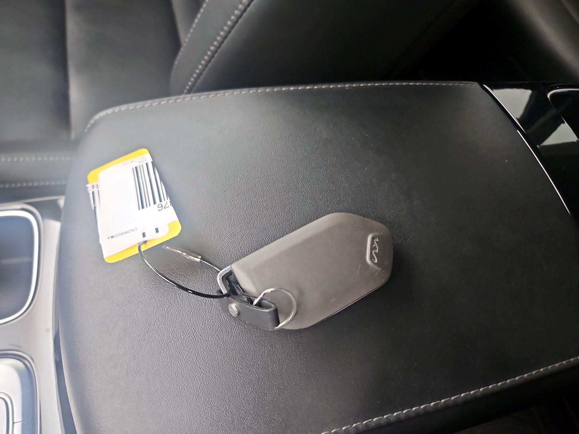 Thumbnail: 2023 Kia Telluride - 19