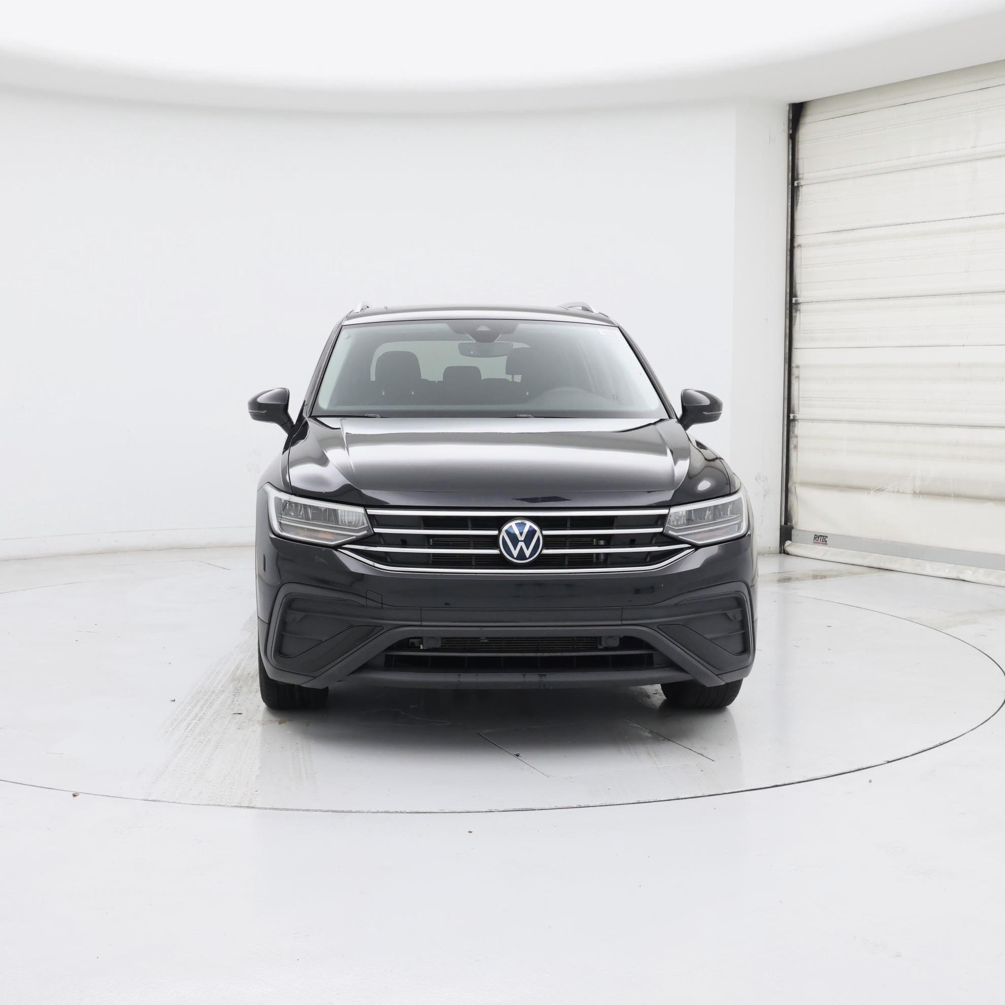 Thumbnail: 2022 Volkswagen Tiguan - 5