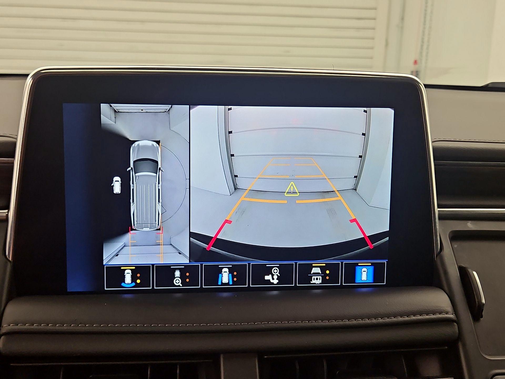 Thumbnail: 2023 Chevrolet Suburban - 15