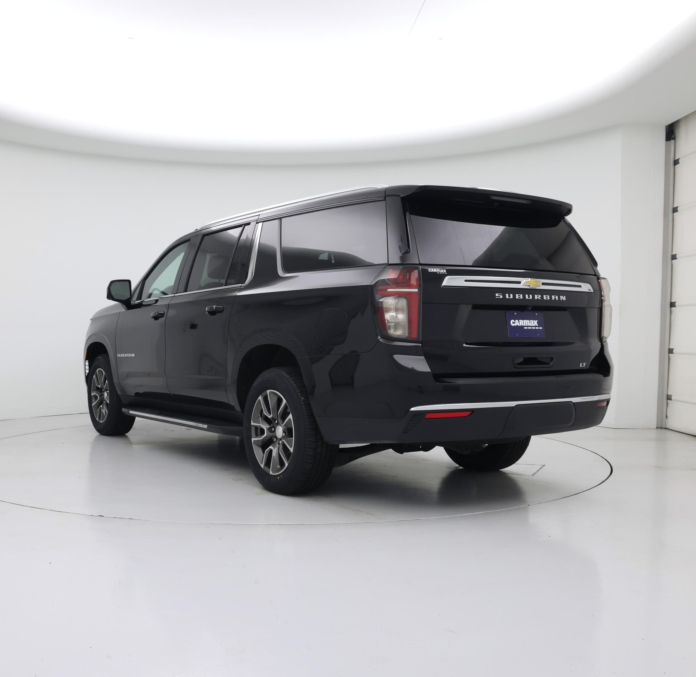 Thumbnail: 2023 Chevrolet Suburban - 2