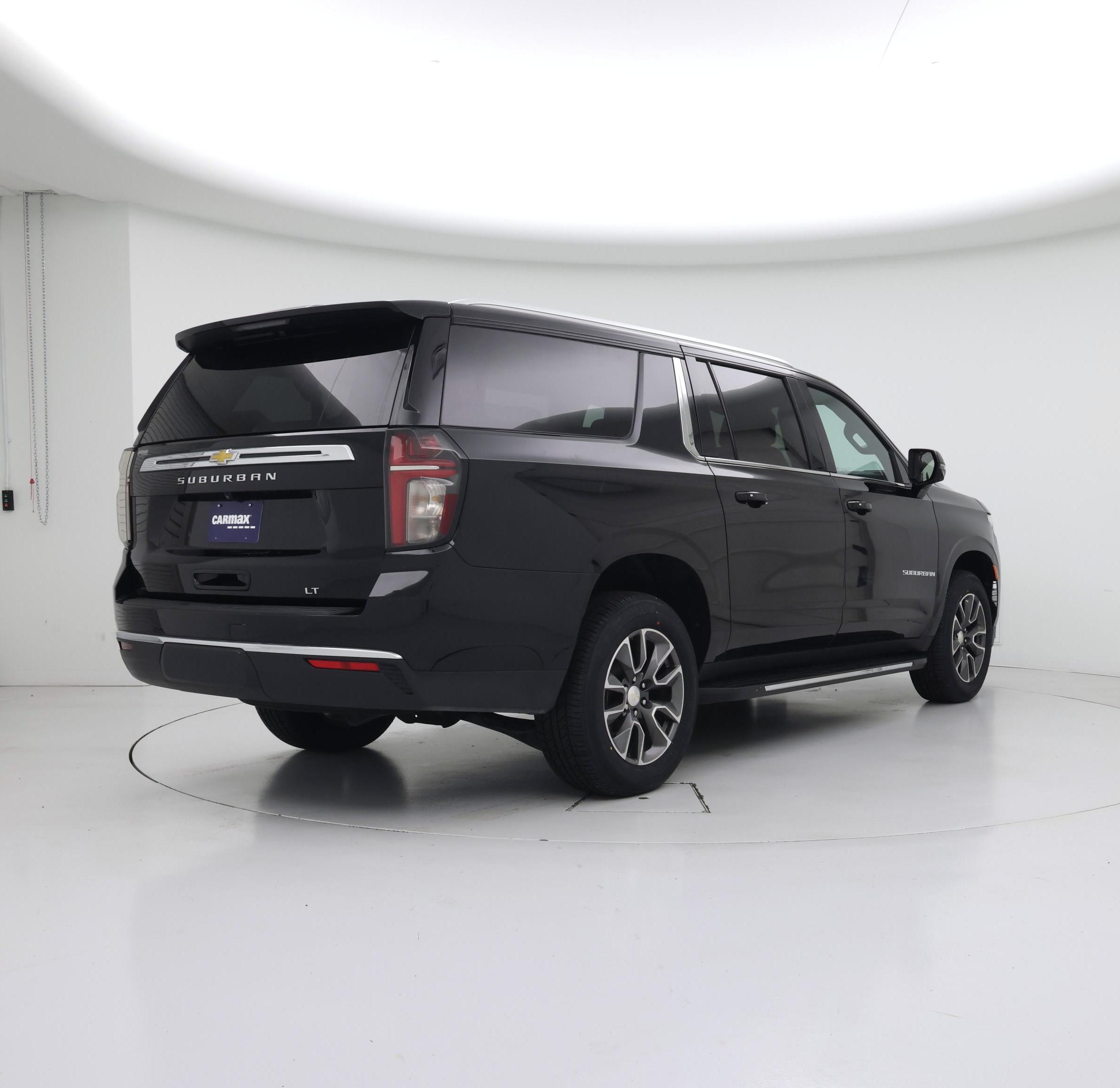 Thumbnail: 2023 Chevrolet Suburban - 8