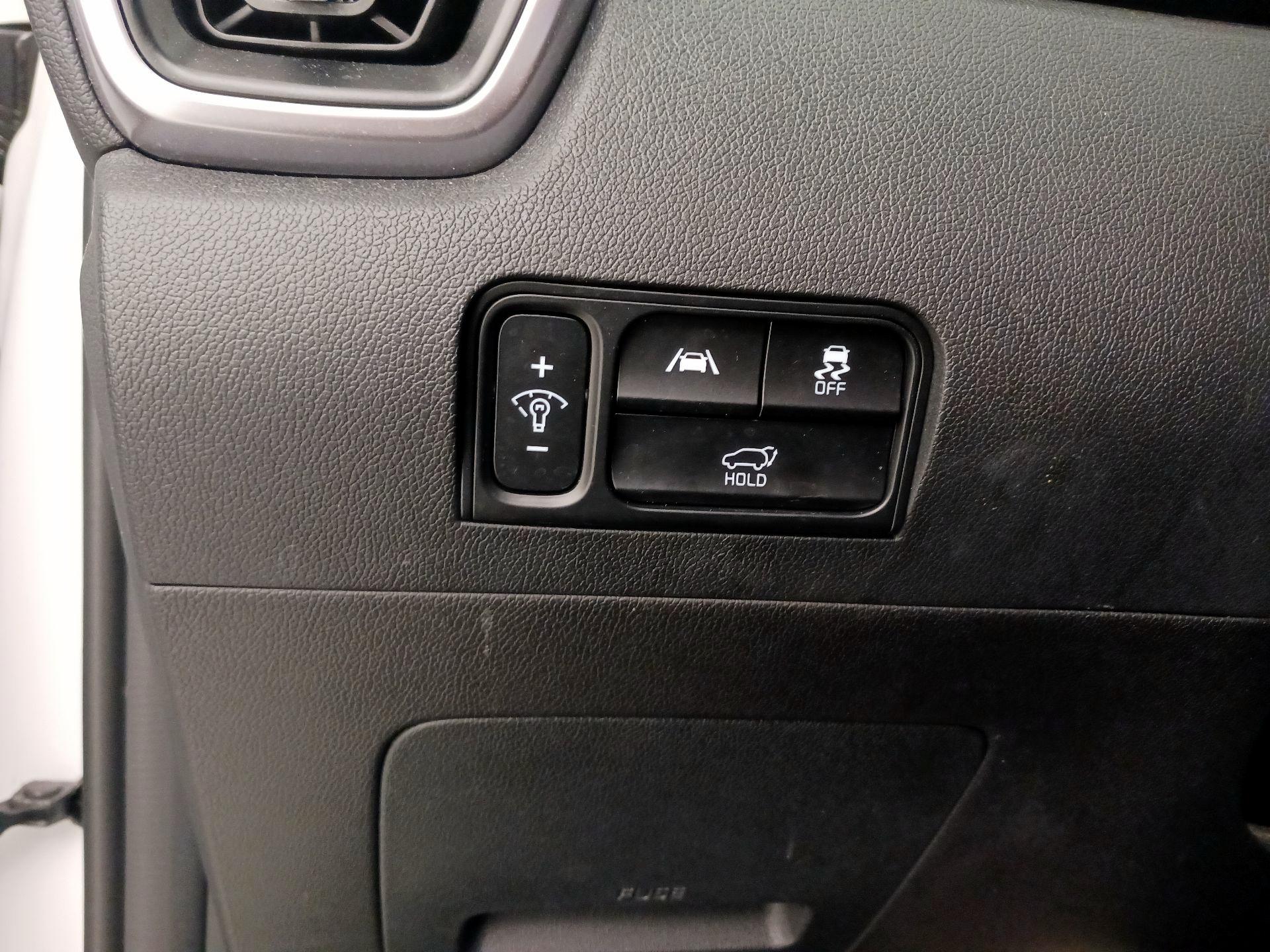 Thumbnail: 2023 Kia Sorento - 13