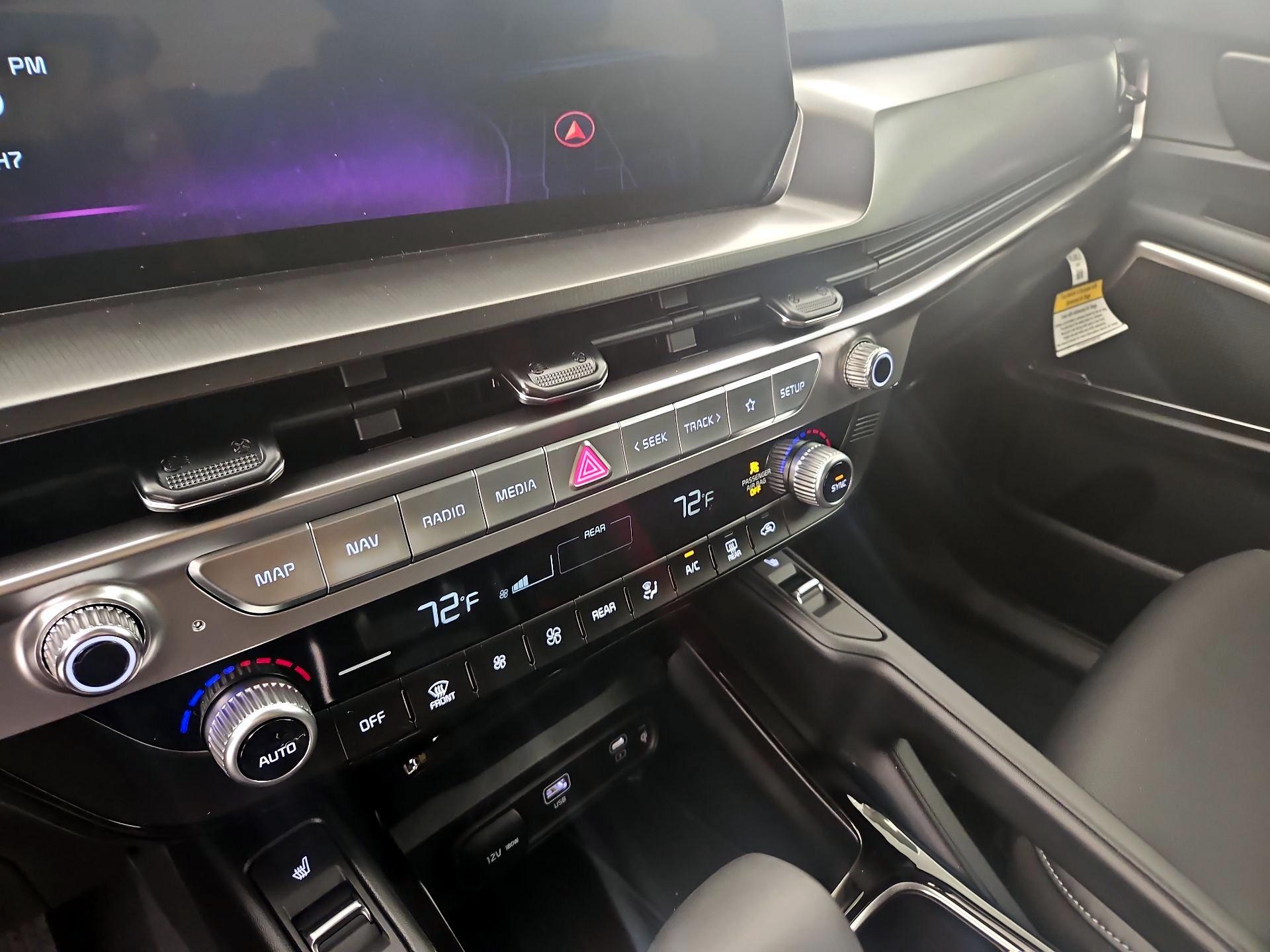 Thumbnail: 2025 Kia Telluride - 14