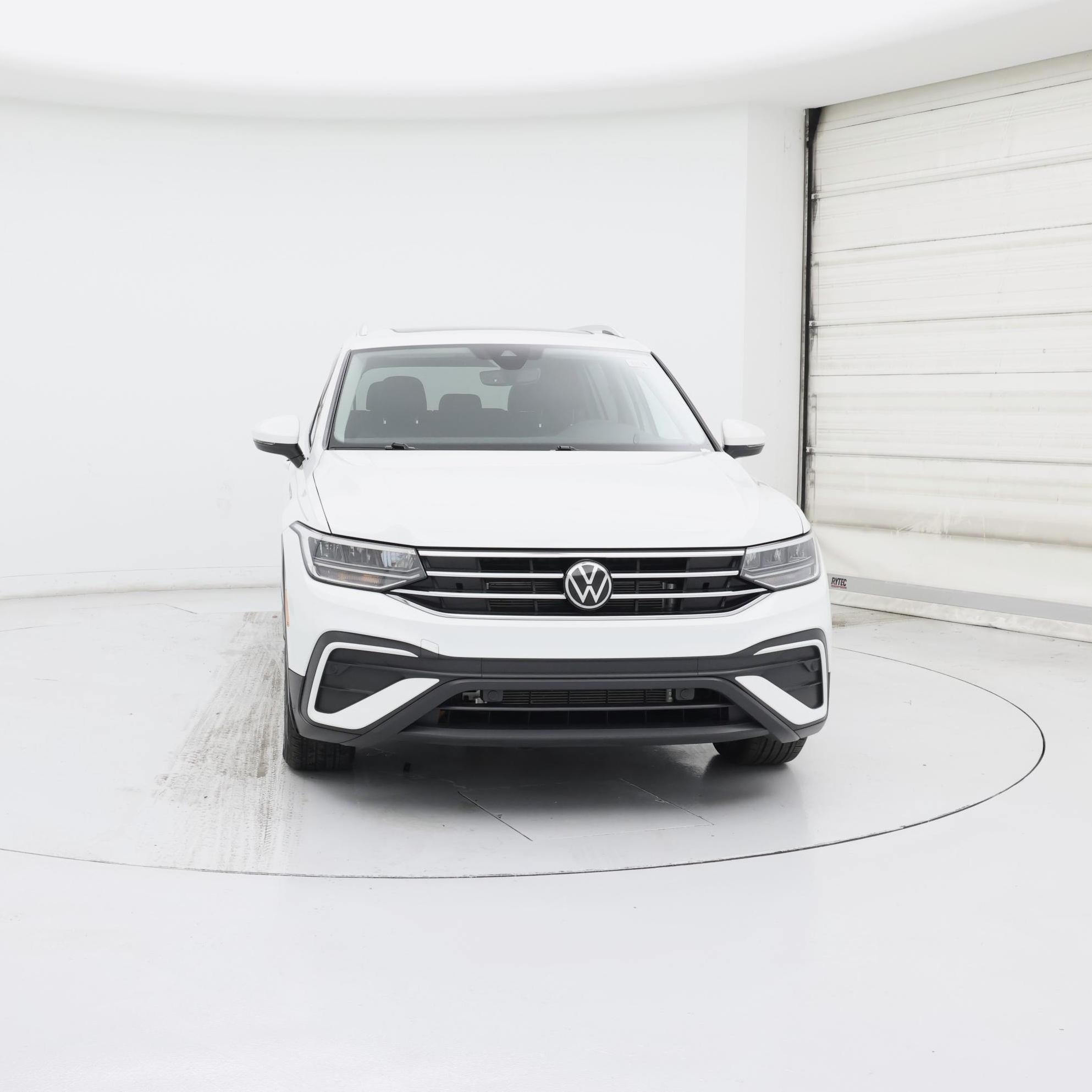 Thumbnail: 2022 Volkswagen Tiguan - 5