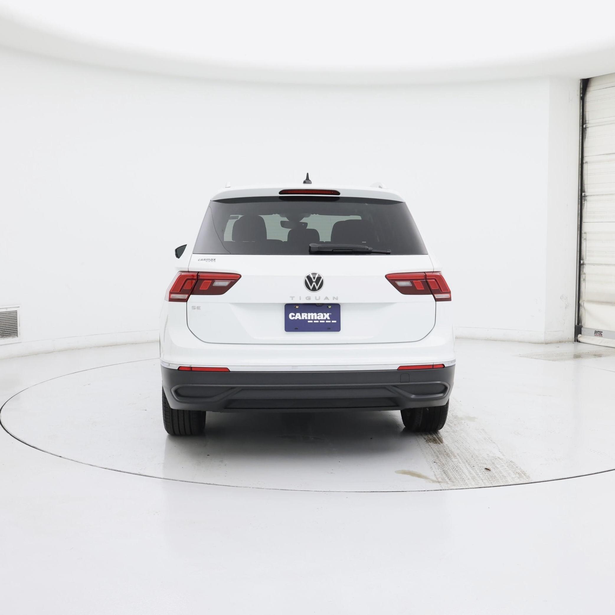 Thumbnail: 2022 Volkswagen Tiguan - 6