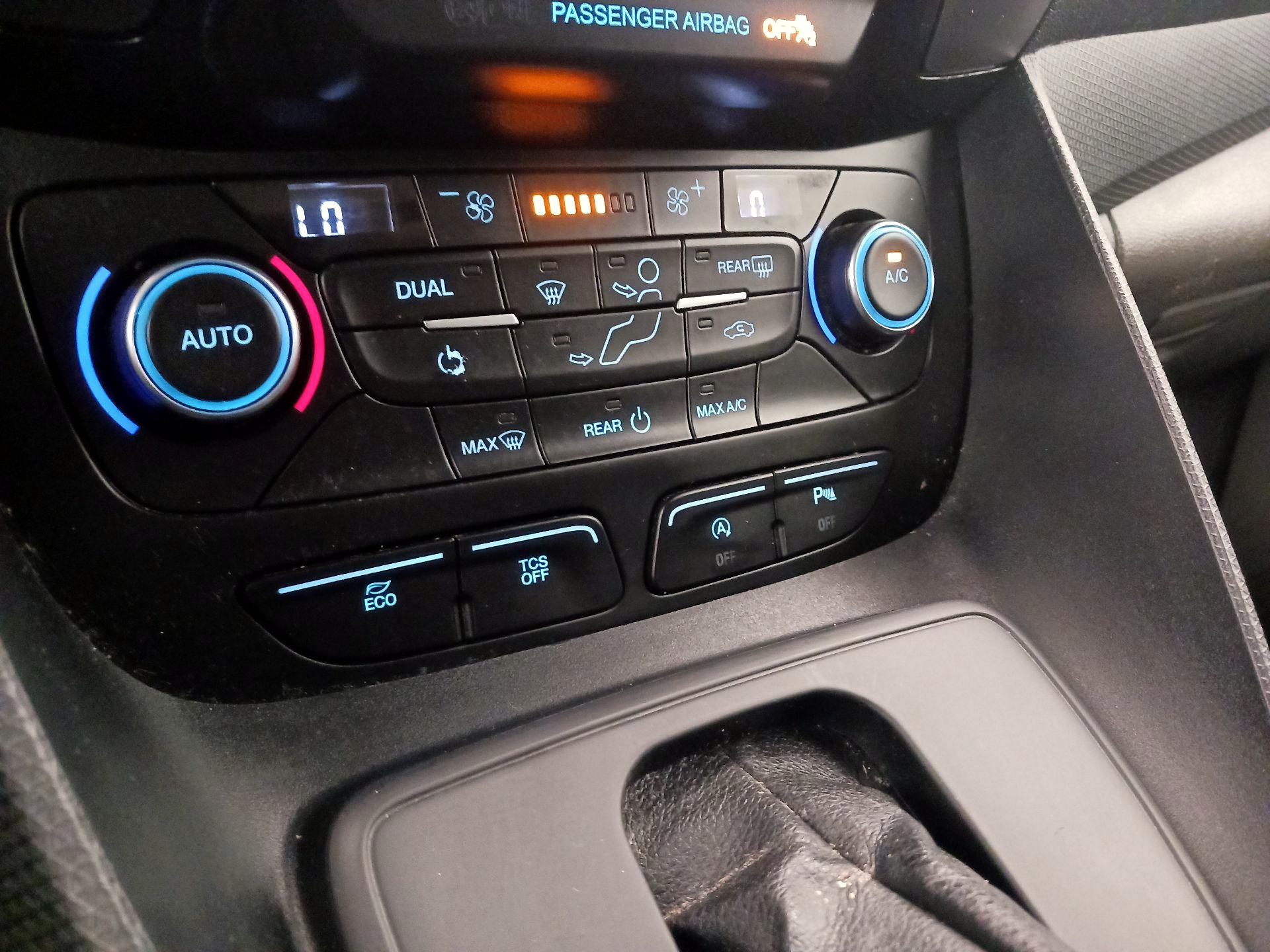 Thumbnail: 2021 Ford Transit Series - 16