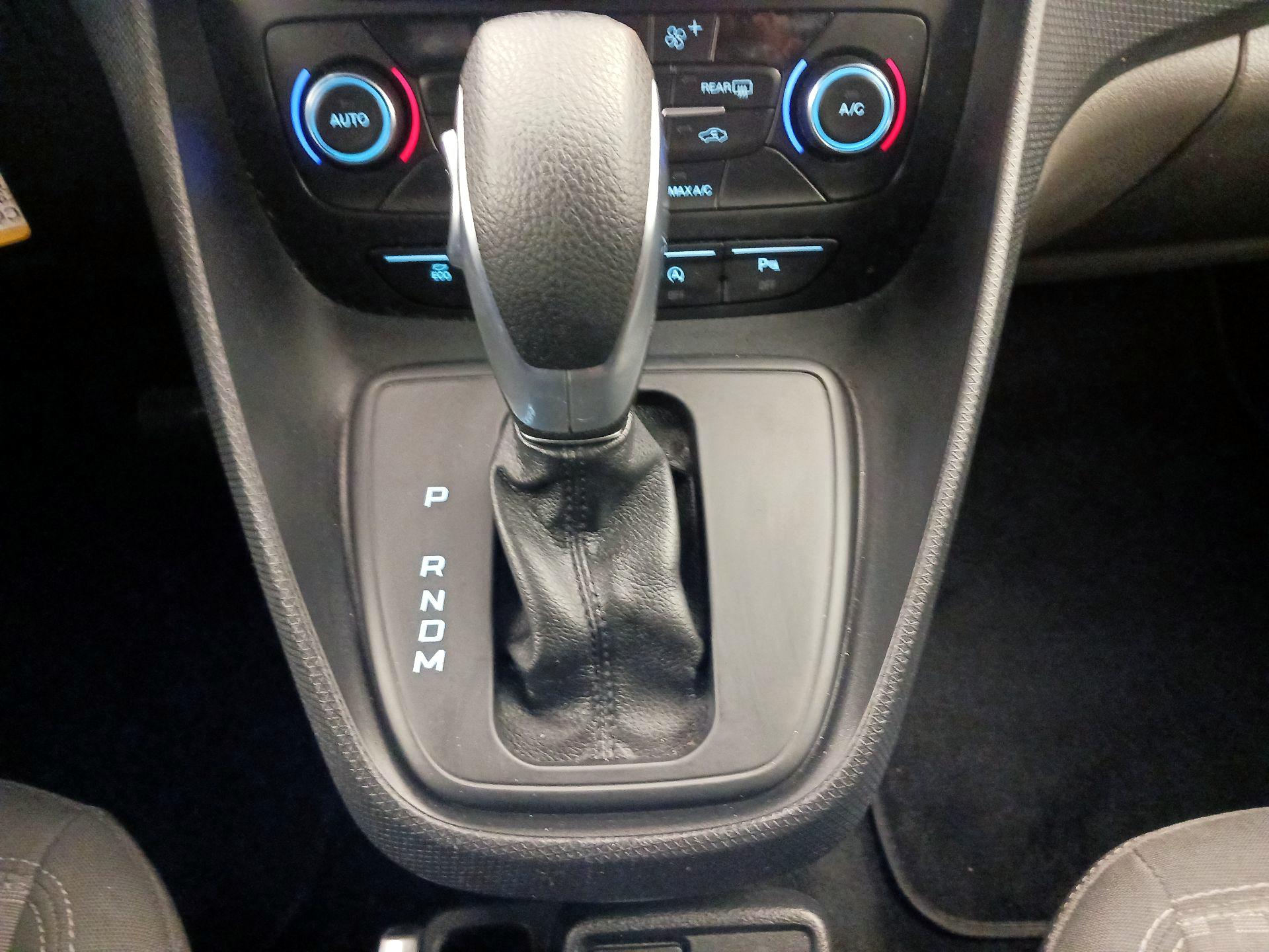 Thumbnail: 2021 Ford Transit Series - 17