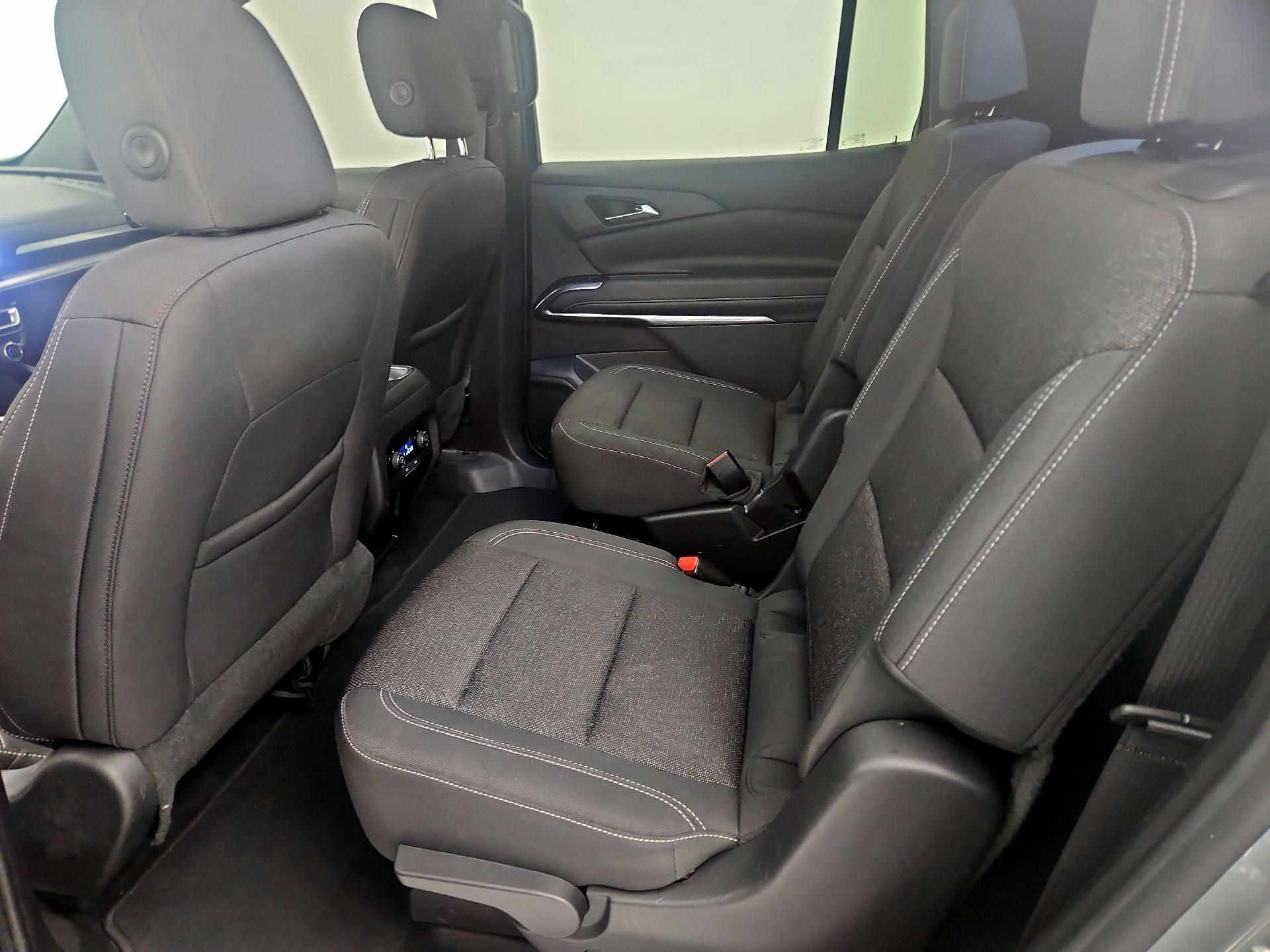 Thumbnail: 2024 Chevrolet Traverse - 20