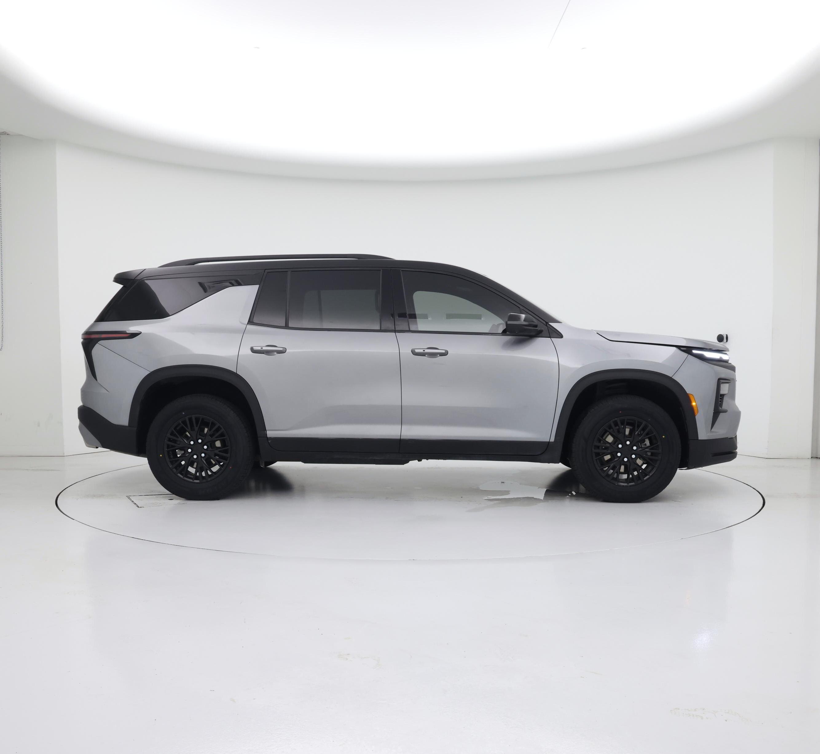 Thumbnail: 2024 Chevrolet Traverse - 7