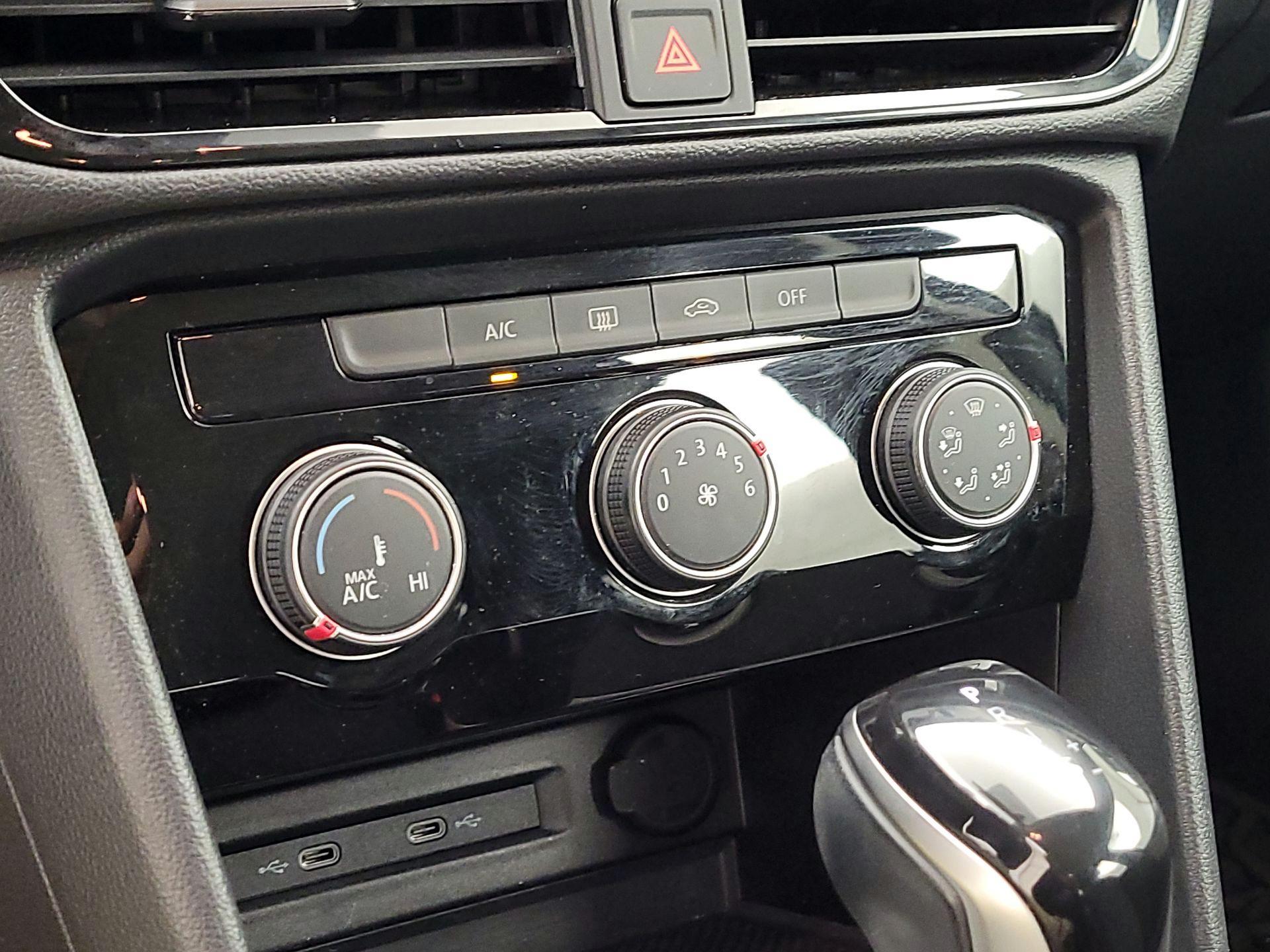 Thumbnail: 2023 Volkswagen Taos - 16