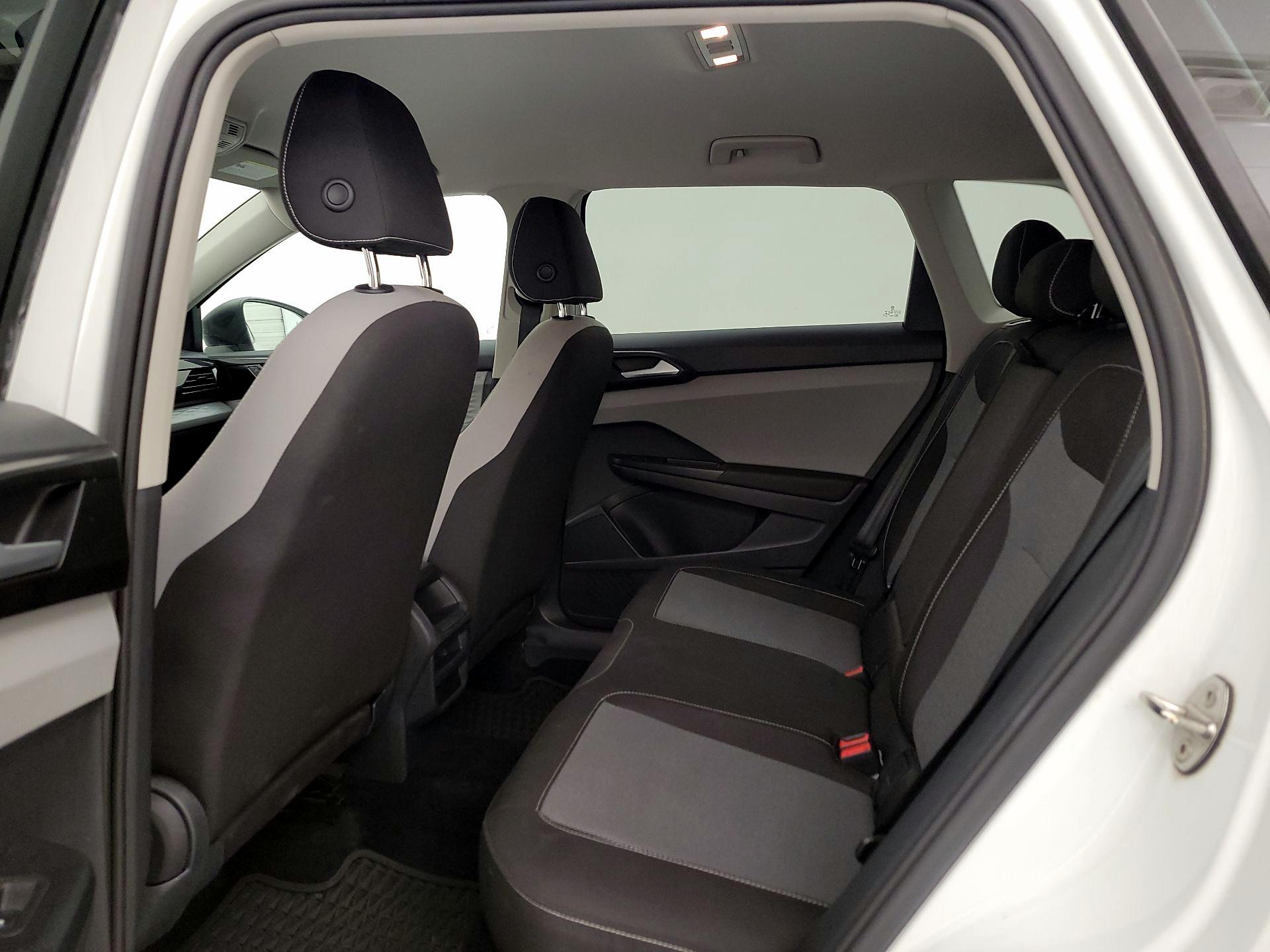 Thumbnail: 2022 Volkswagen Taos - 18