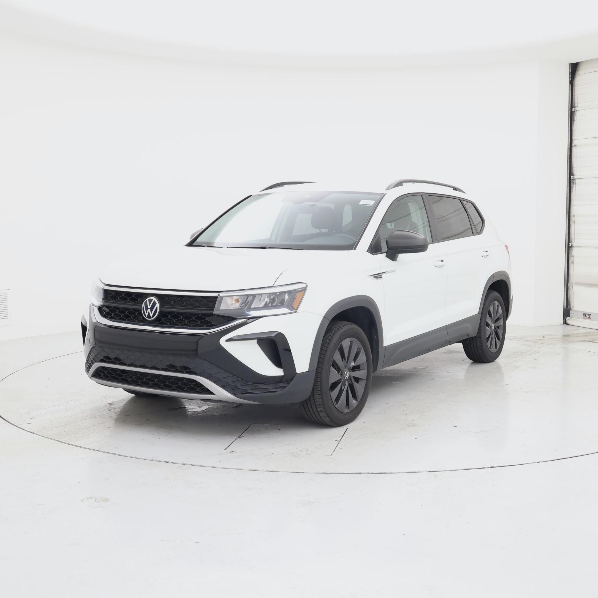 Thumbnail: 2022 Volkswagen Taos - 4