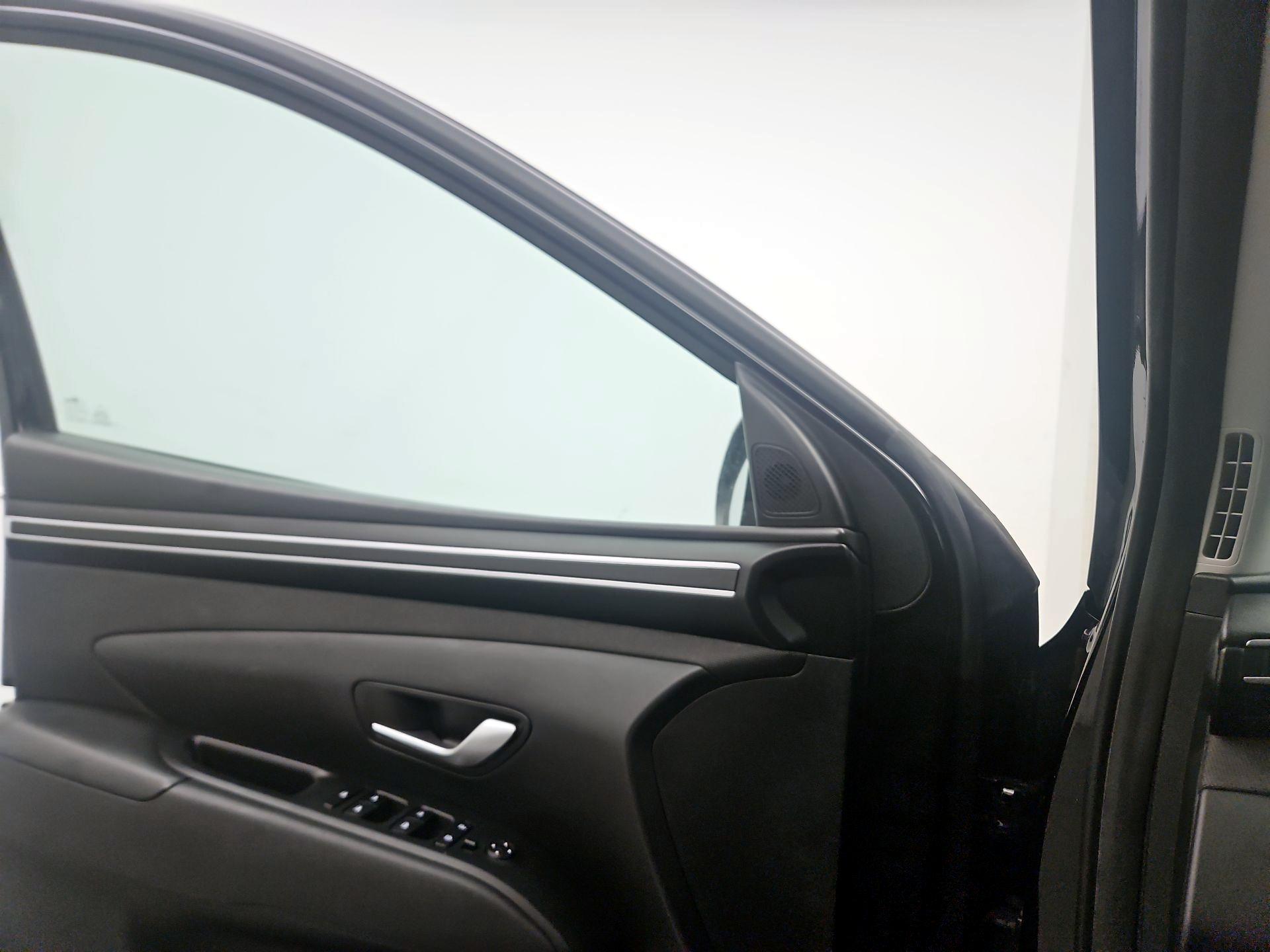 Thumbnail: 2023 Hyundai Tucson - 12