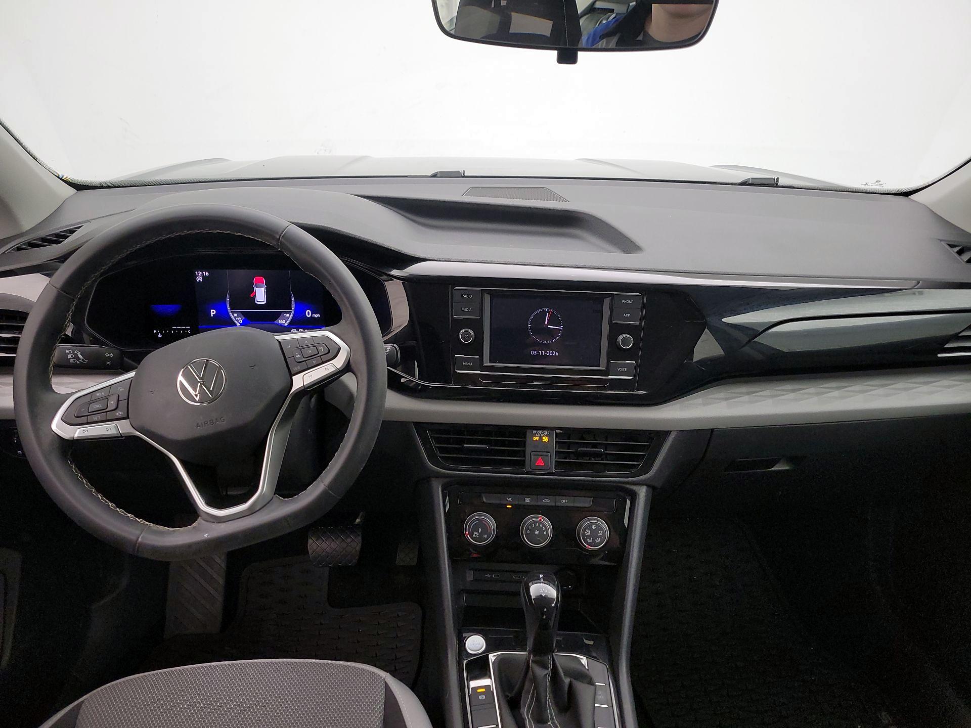 Thumbnail: 2023 Volkswagen Taos - 9