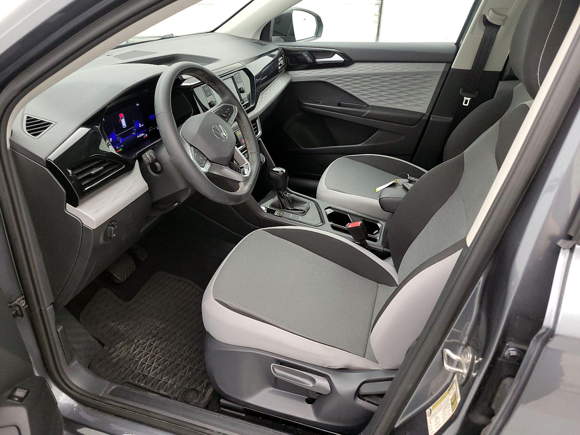 Thumbnail: 2023 Volkswagen Taos - 11