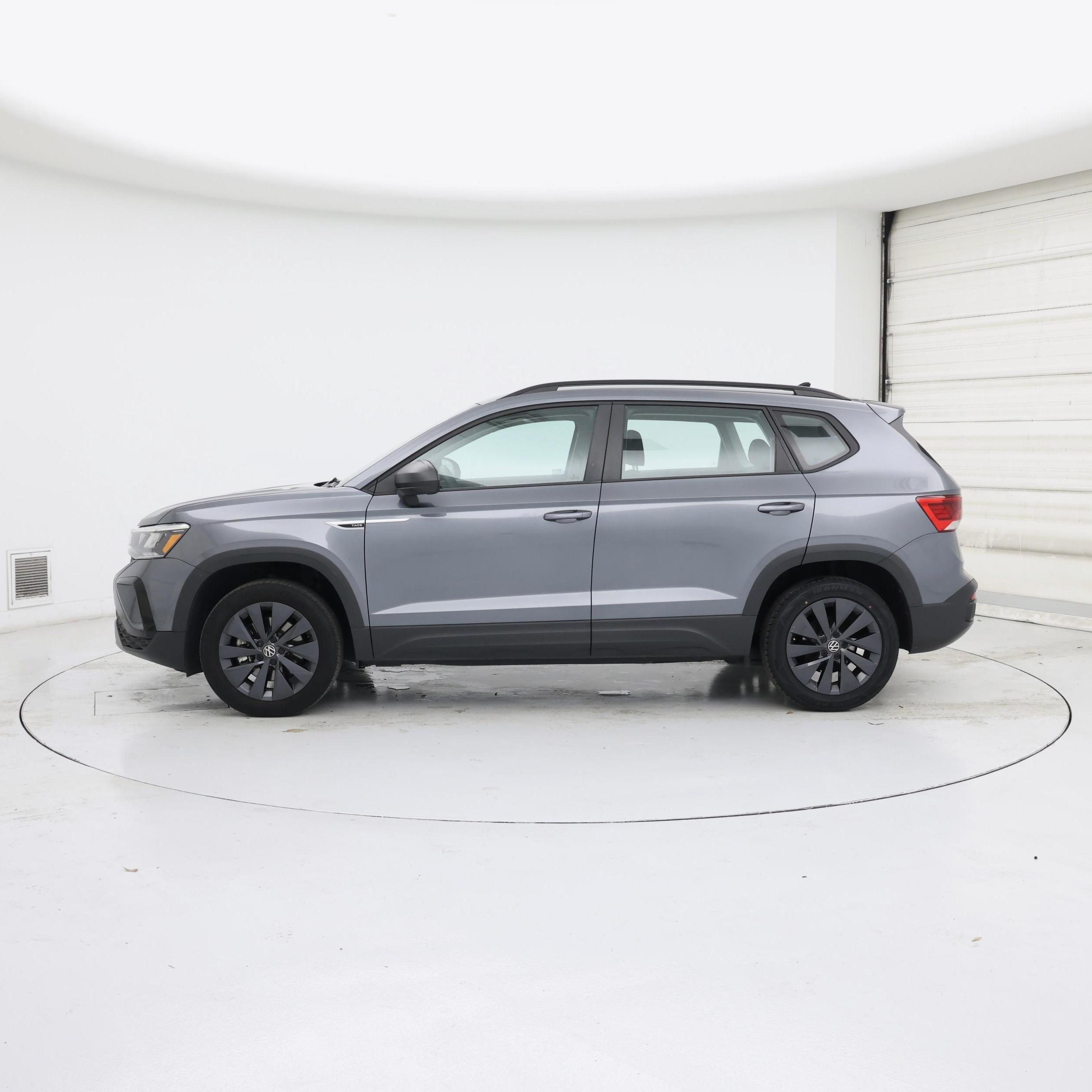 Thumbnail: 2023 Volkswagen Taos - 3