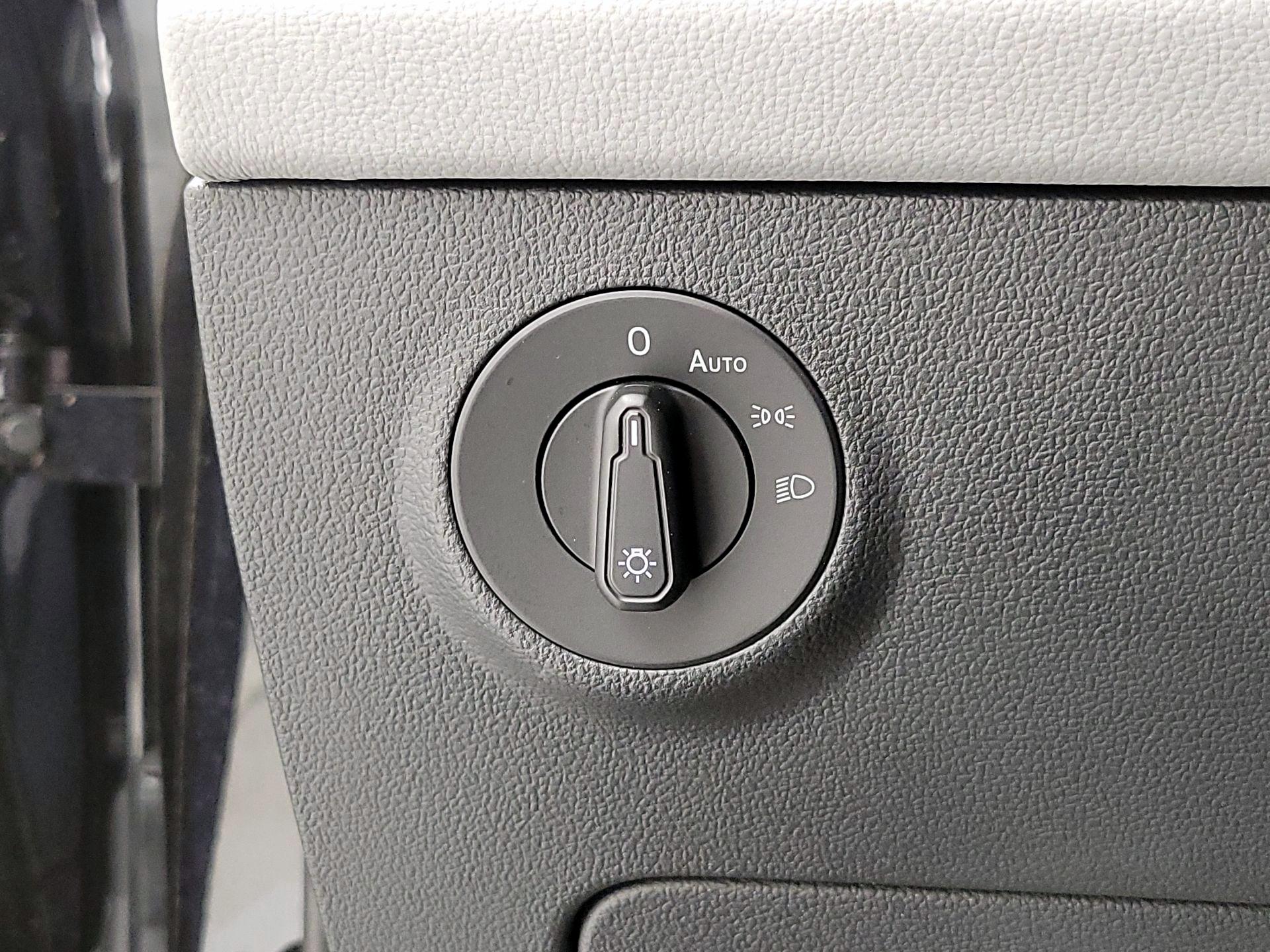 Thumbnail: 2023 Volkswagen Taos - 13