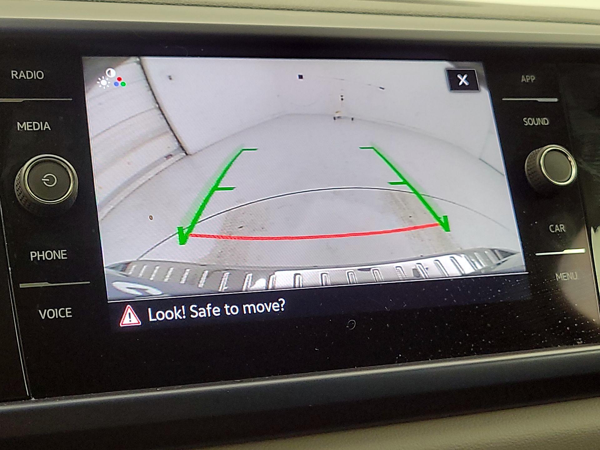 Thumbnail: 2023 Volkswagen Taos - 14