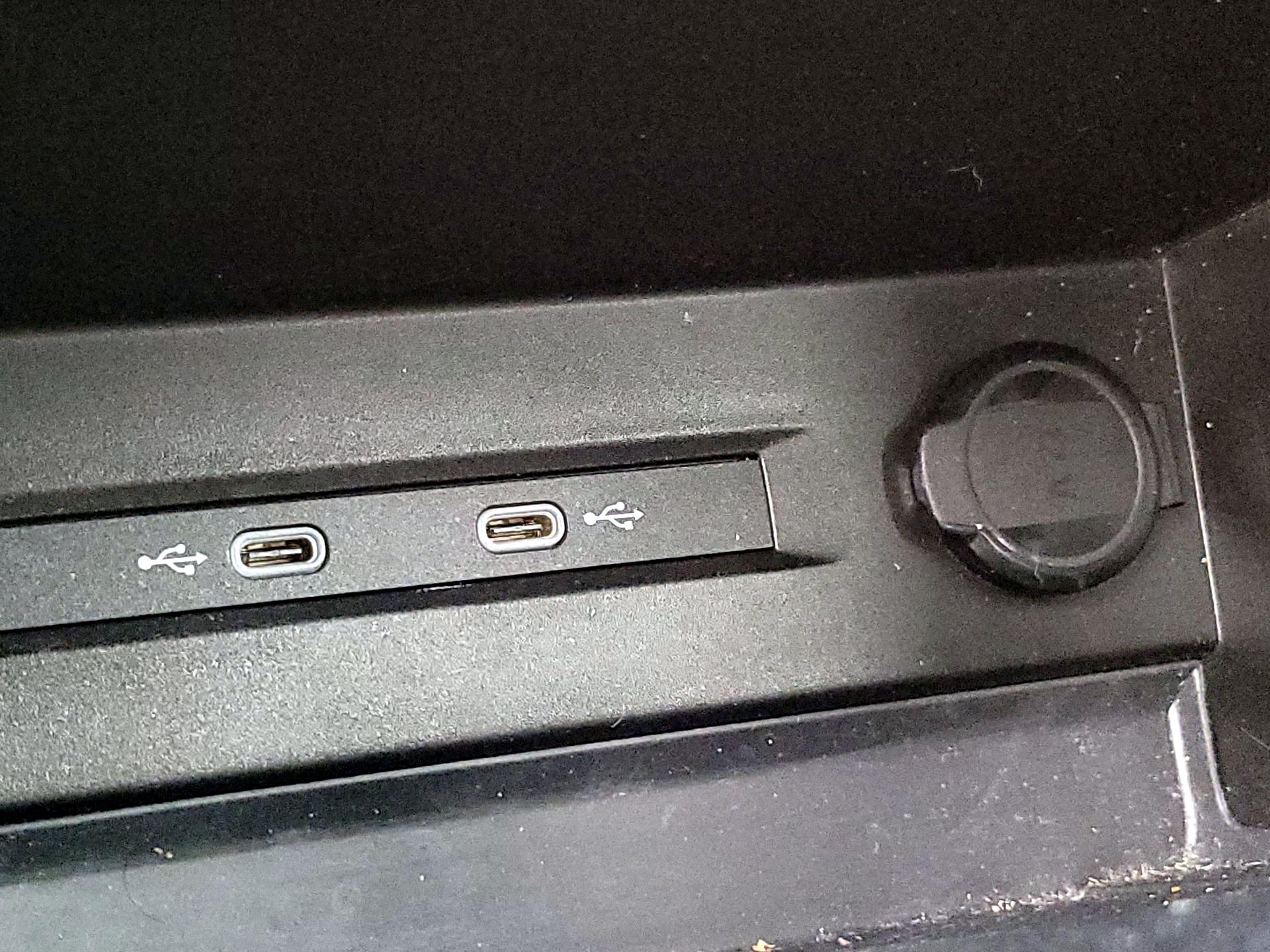 Thumbnail: 2023 Volkswagen Taos - 18