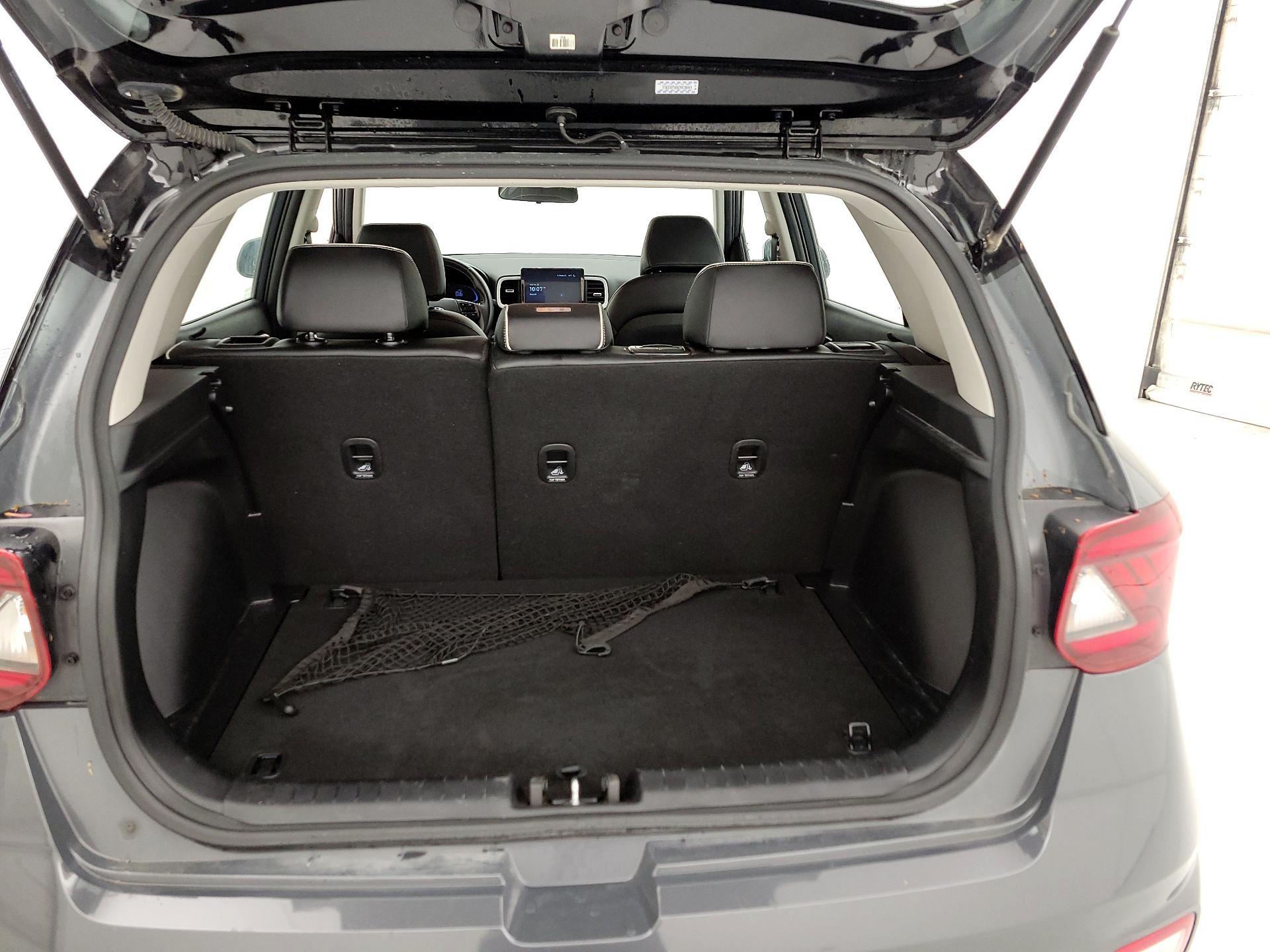 Thumbnail: 2023 Hyundai Venue - 20