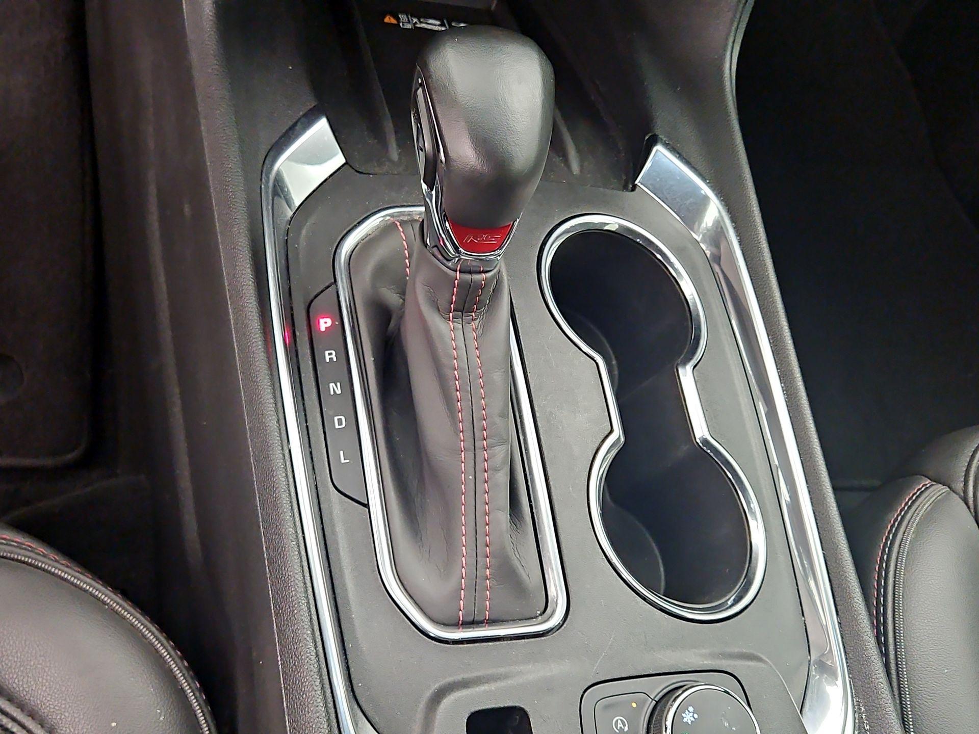 Thumbnail: 2023 Chevrolet Traverse - 17