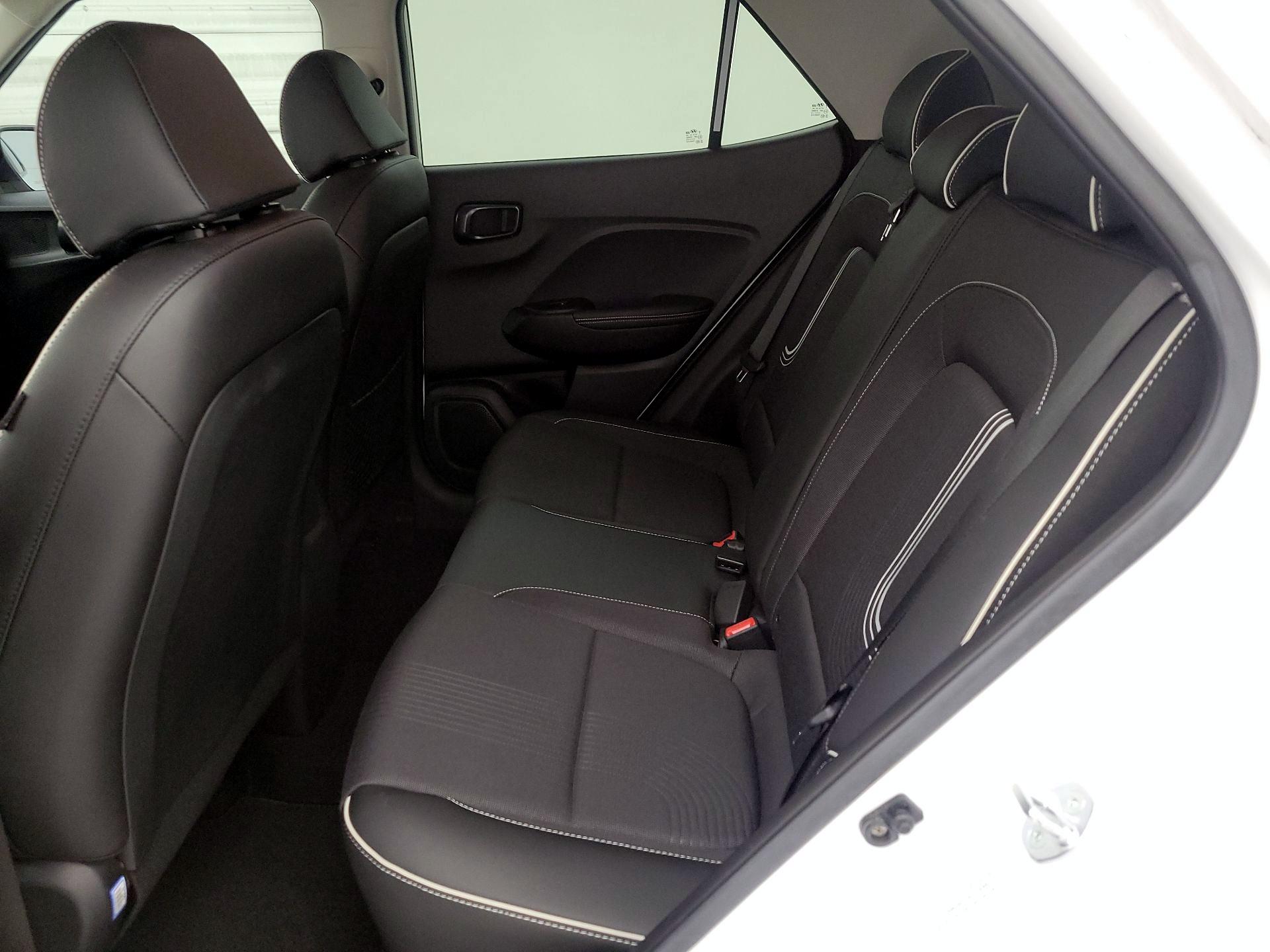 Thumbnail: 2023 Hyundai Venue - 19