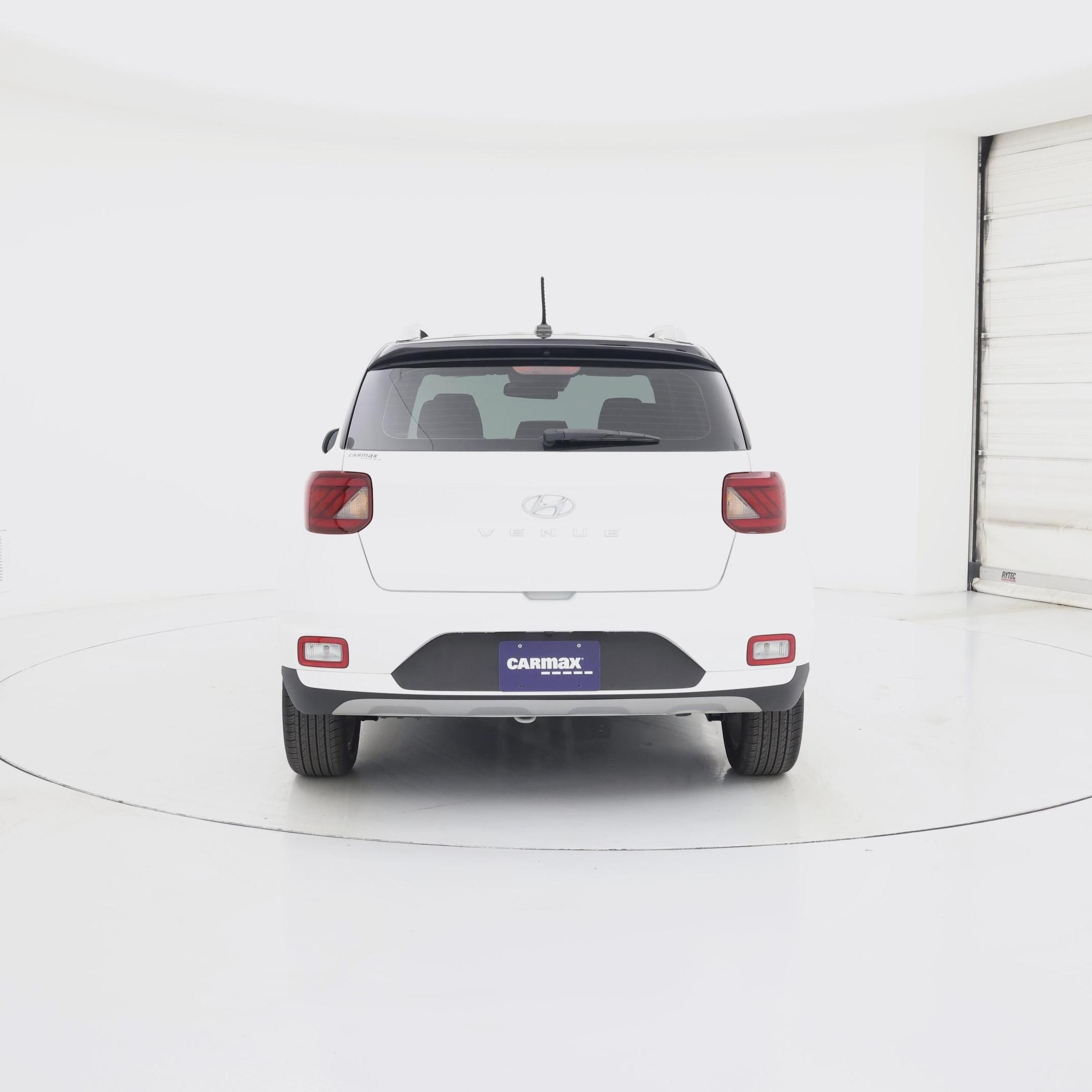 Thumbnail: 2023 Hyundai Venue - 6