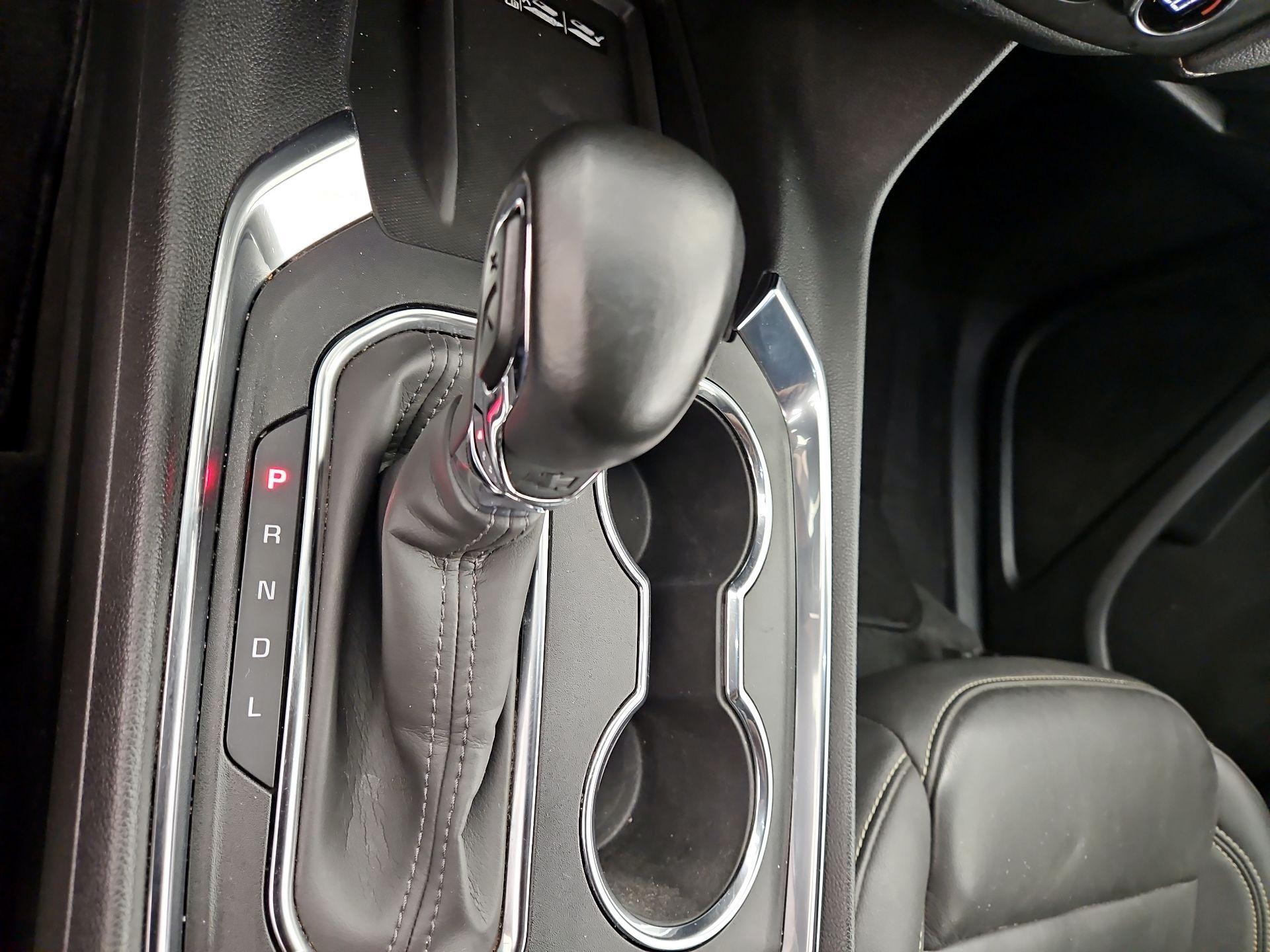 Thumbnail: 2023 Chevrolet Traverse - 17