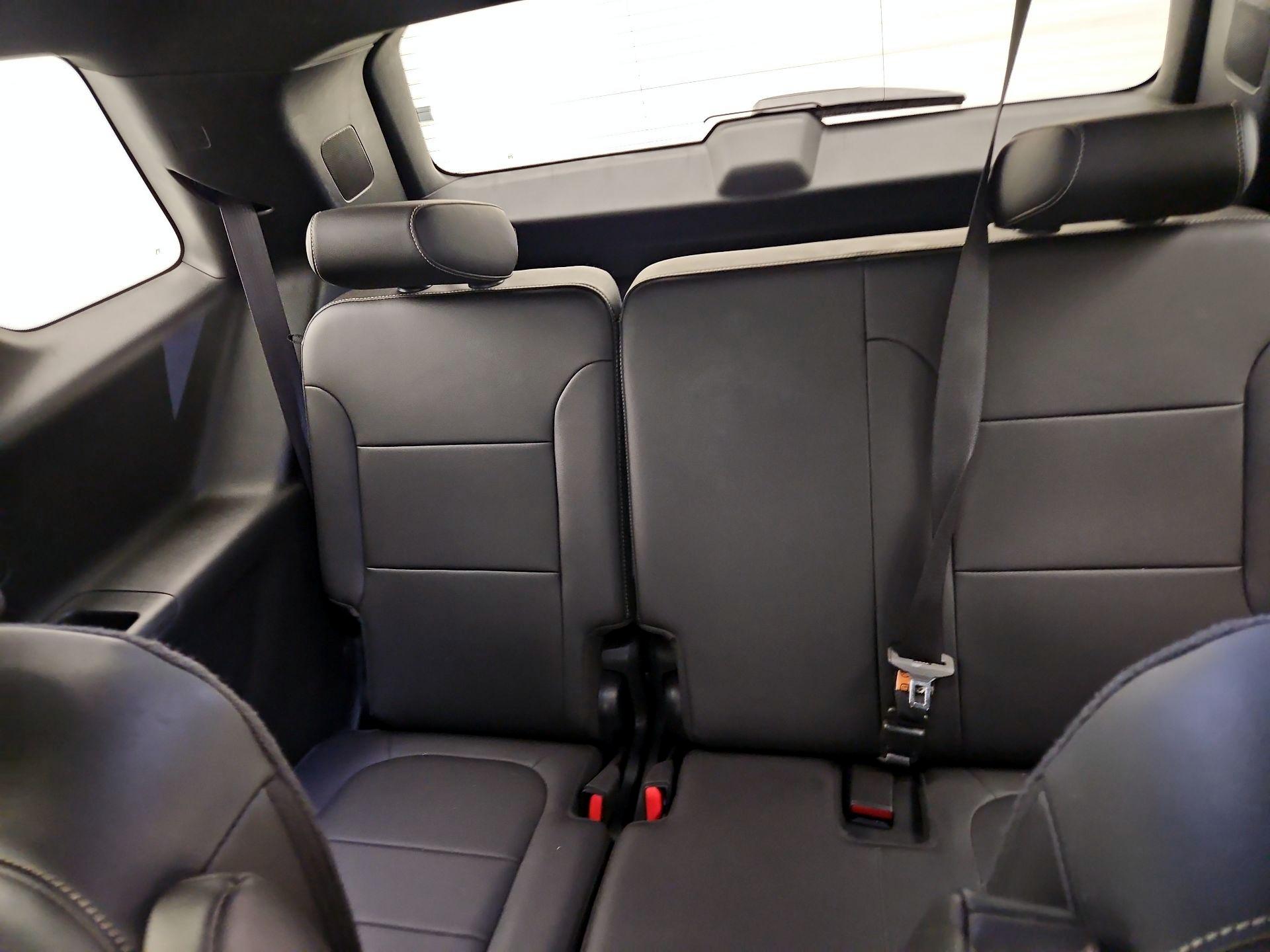 Thumbnail: 2023 Chevrolet Traverse - 20