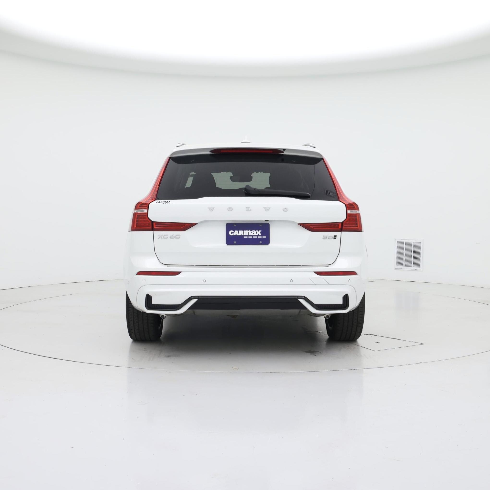 Thumbnail: 2023 Volvo XC60 - 6