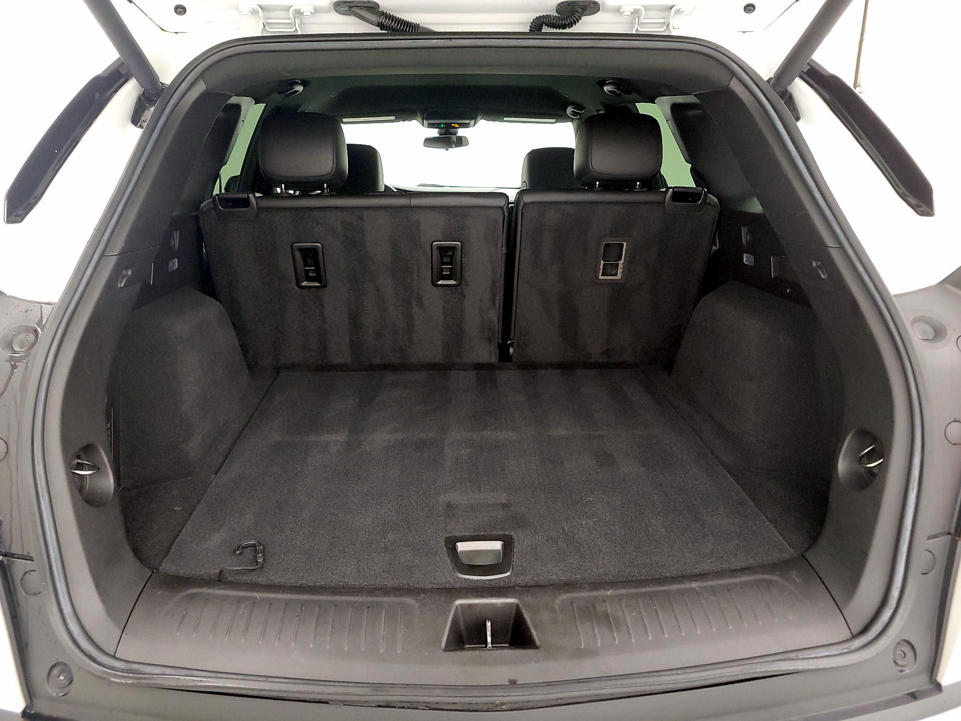 Thumbnail: 2023 Cadillac XT5 - 20