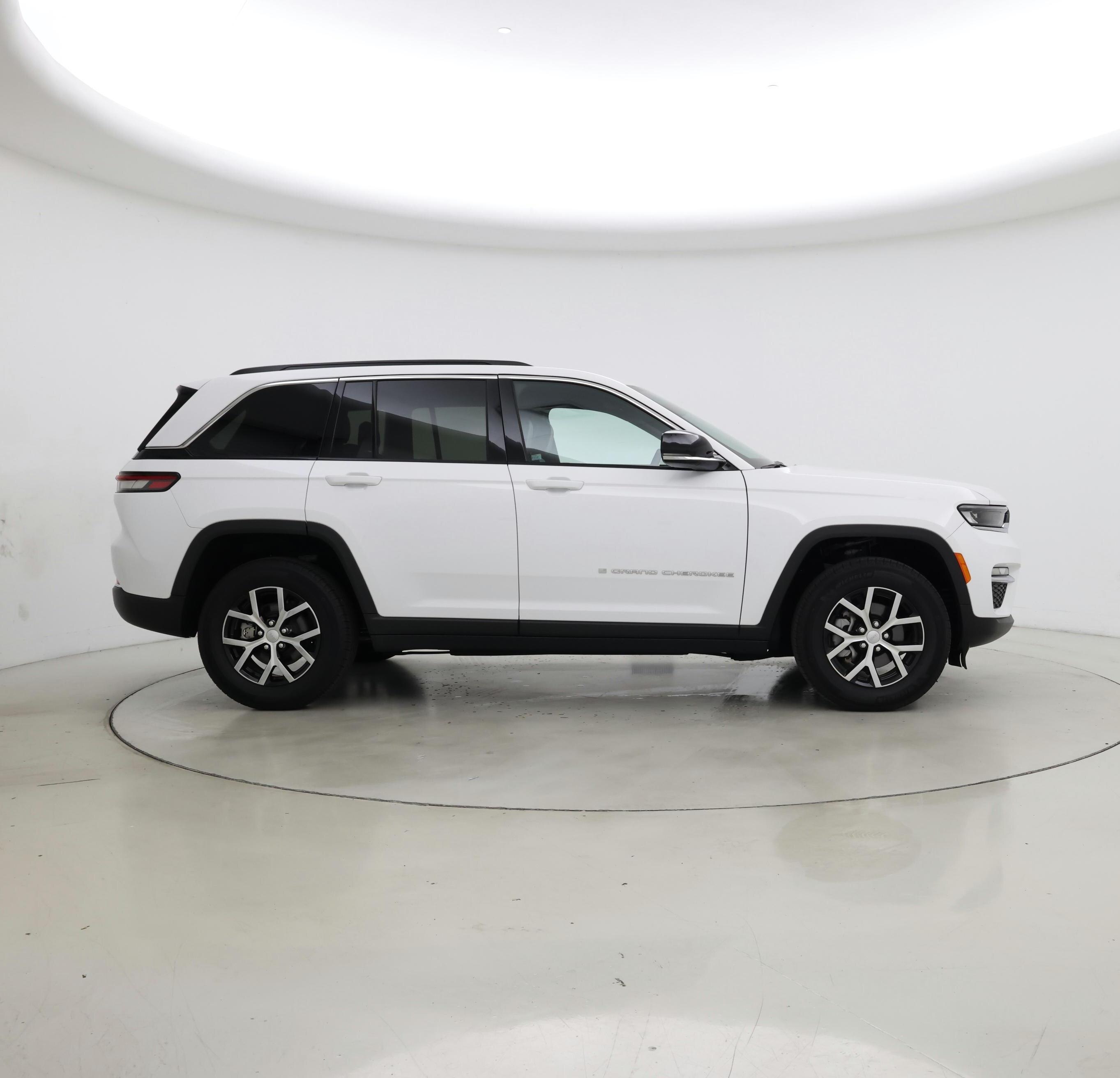 Thumbnail: 2025 Jeep Grand Cherokee - 7