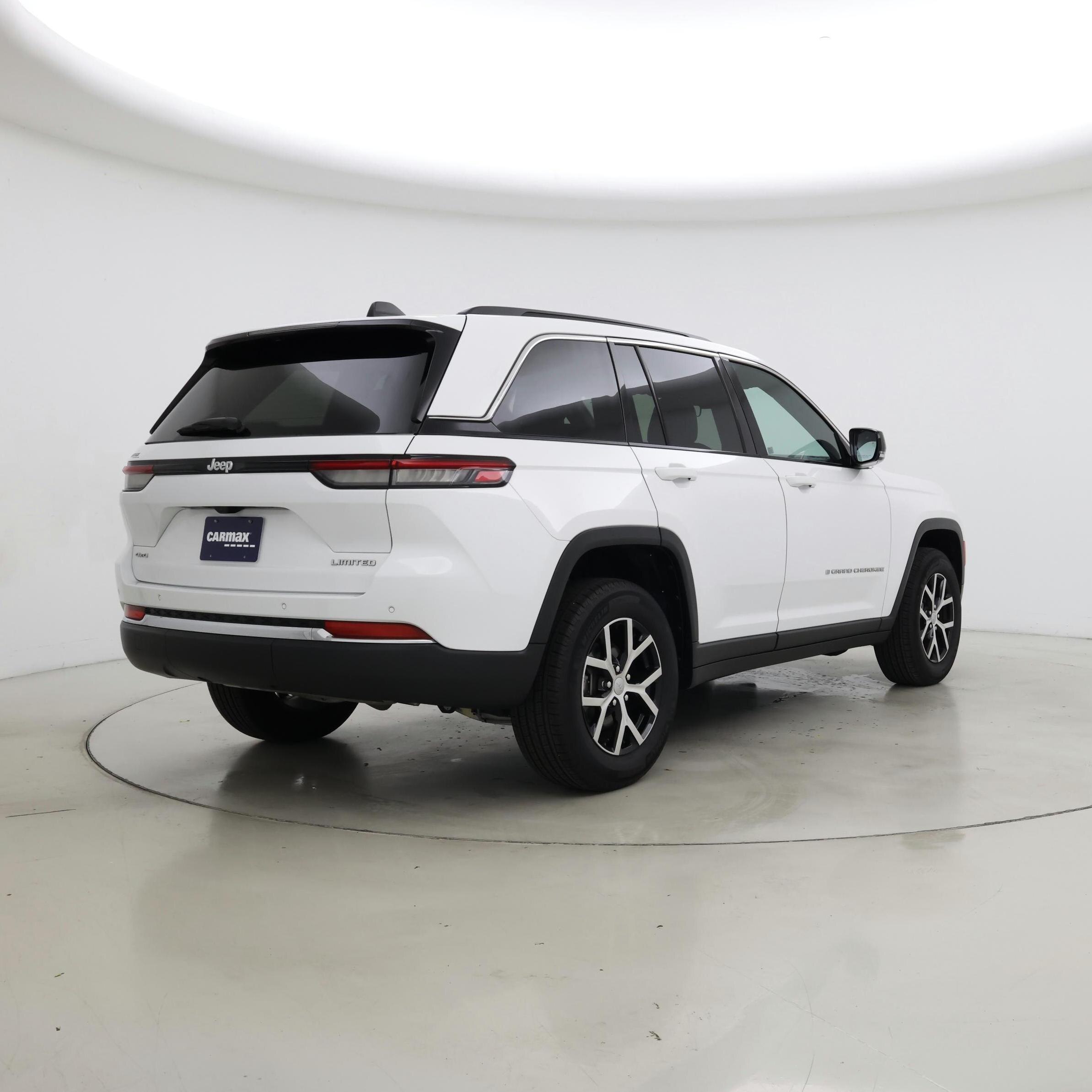 Thumbnail: 2025 Jeep Grand Cherokee - 8