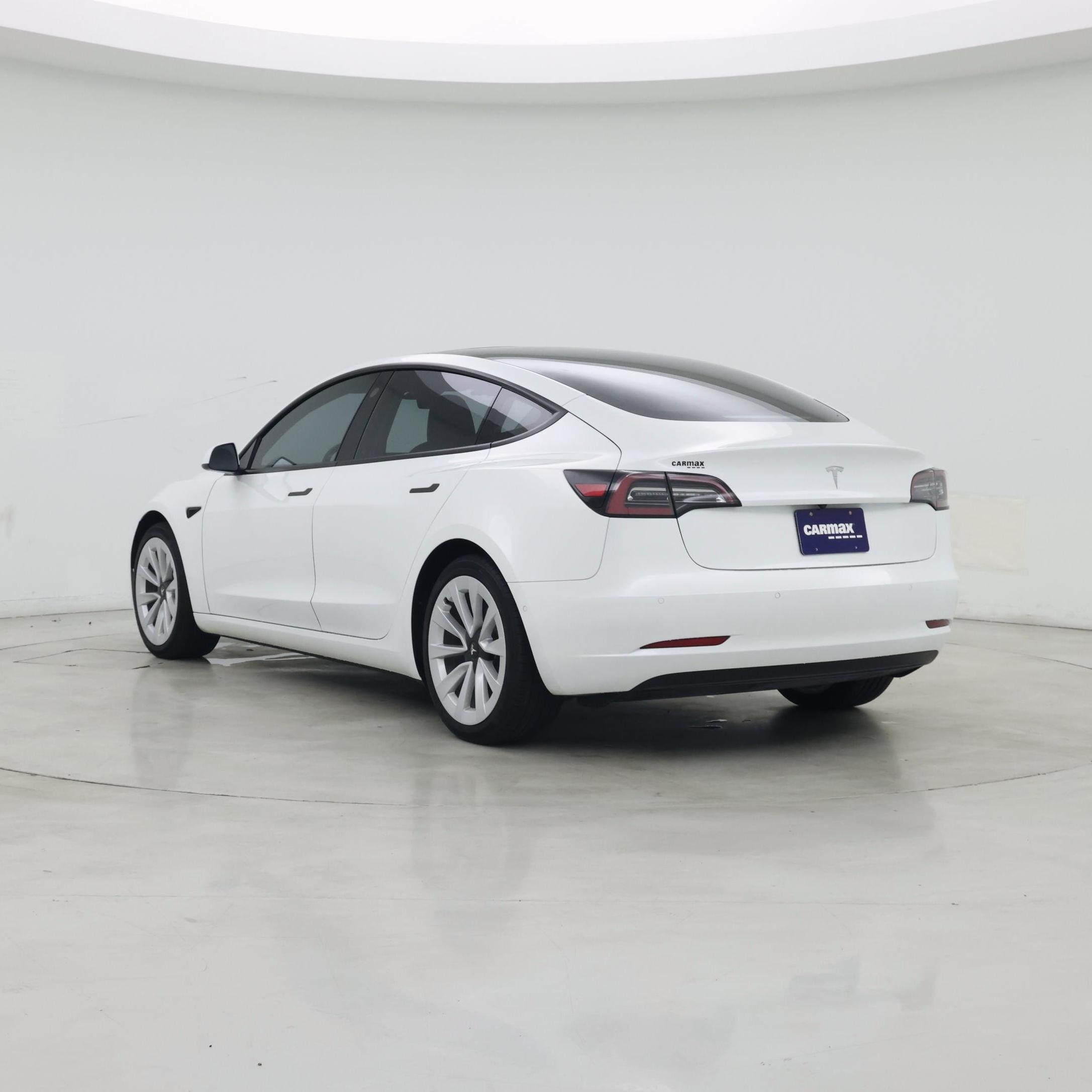 Thumbnail: 2022 Tesla Model 3 - 2