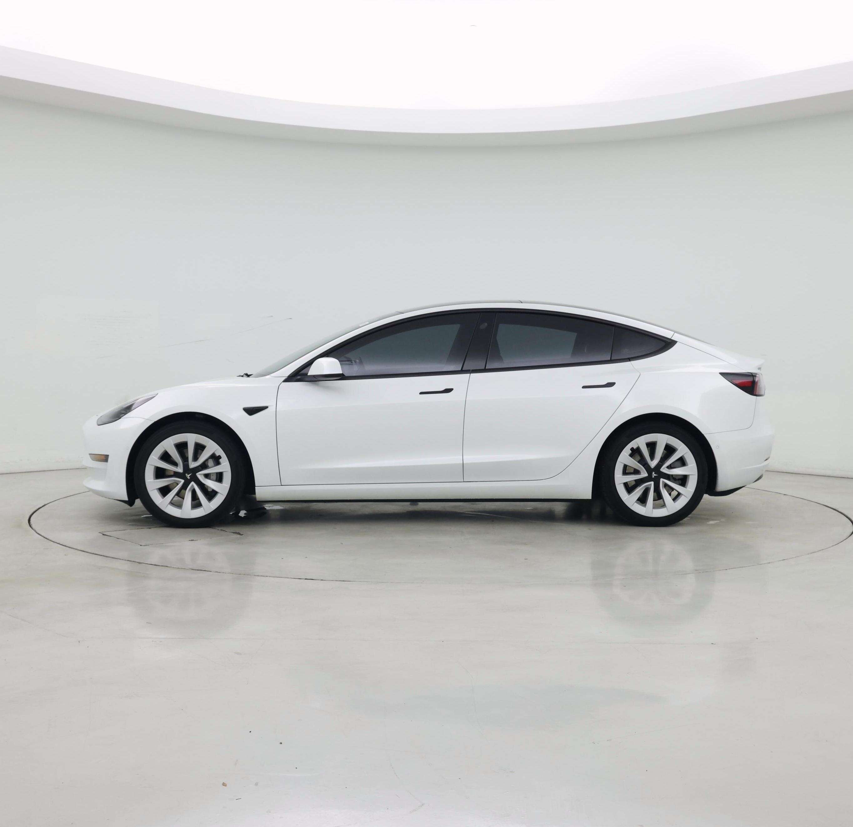 Thumbnail: 2022 Tesla Model 3 - 3