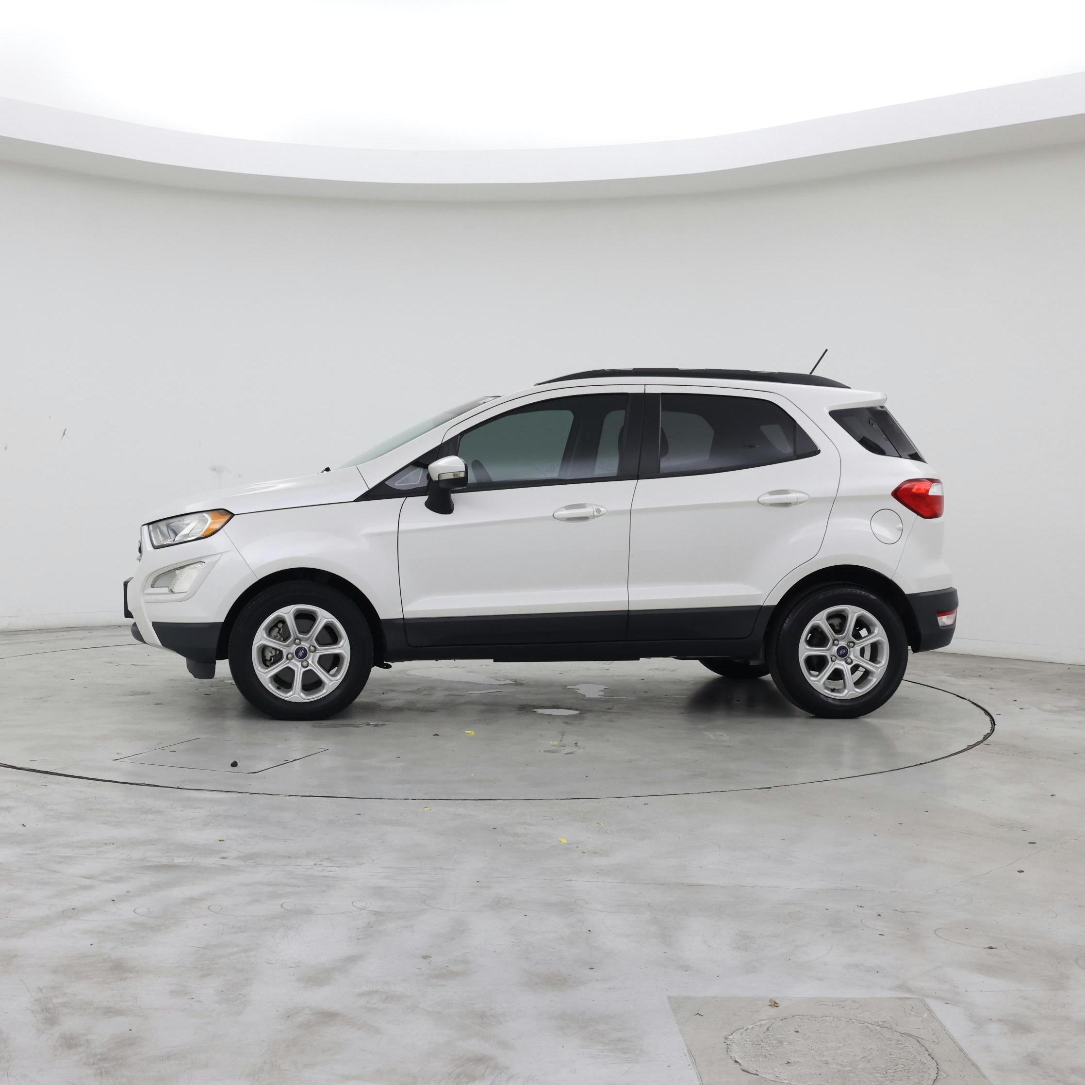 Thumbnail: 2021 Ford EcoSport - 3