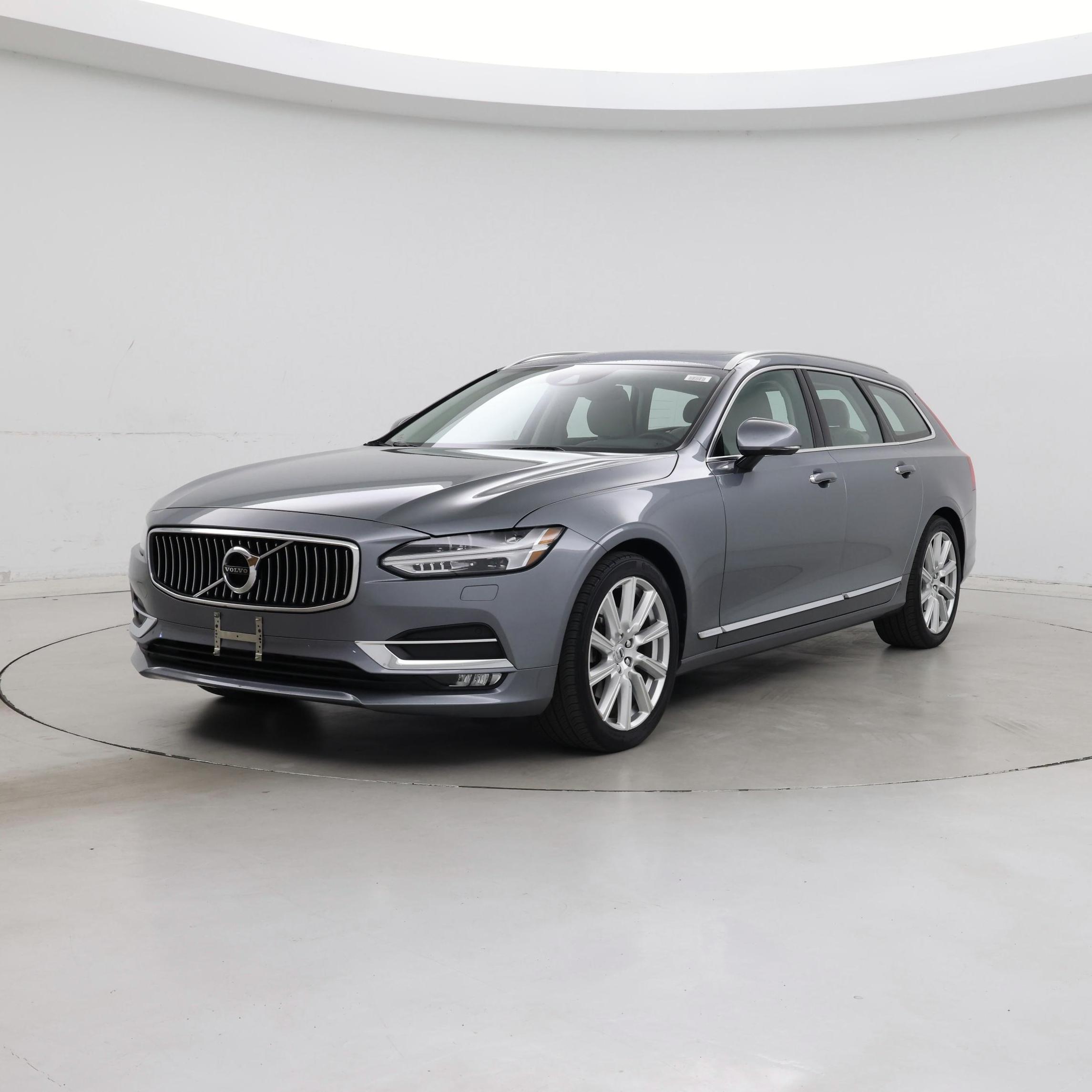 Thumbnail: 2018 Volvo V90 - 4