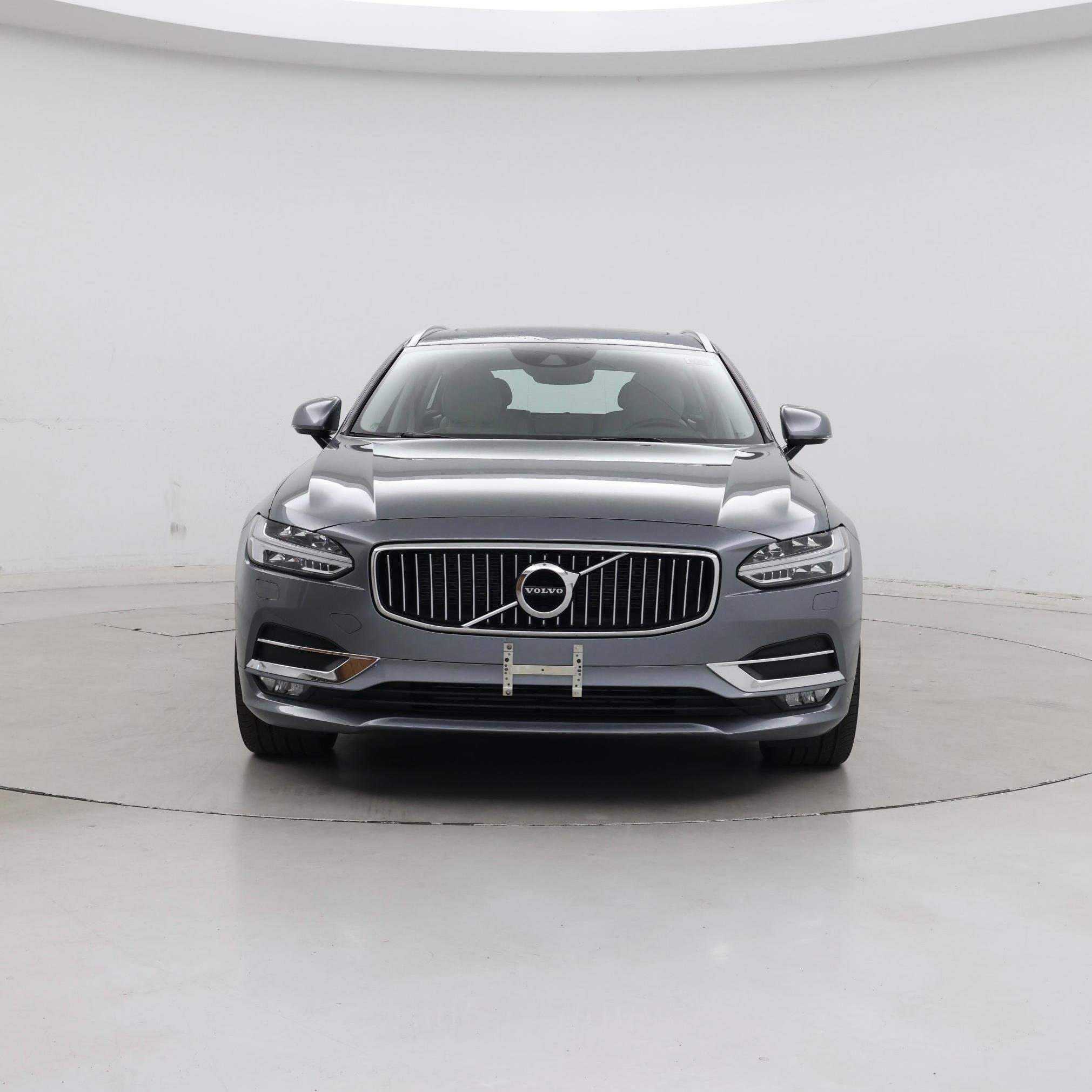 Thumbnail: 2018 Volvo V90 - 5