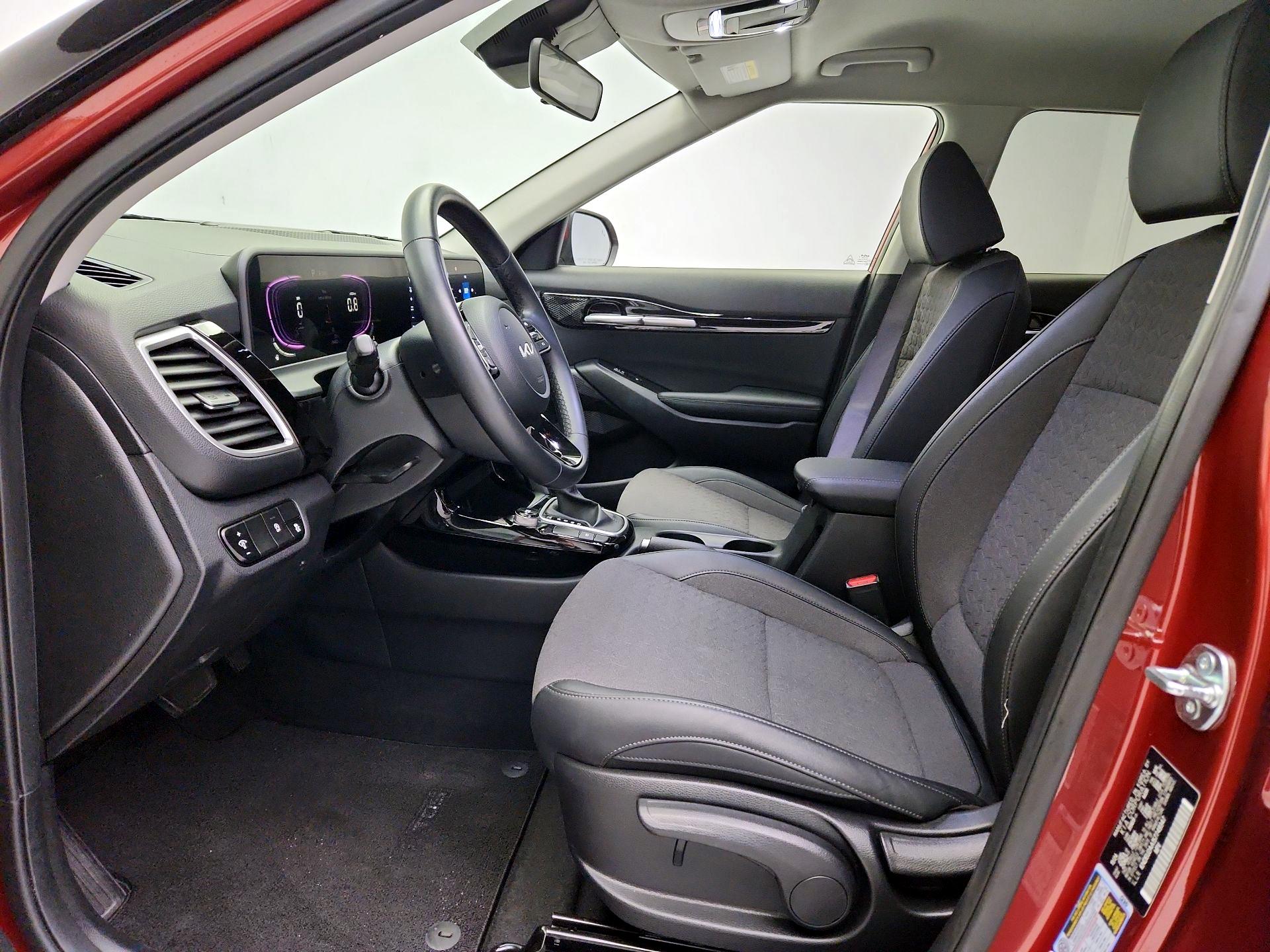 Thumbnail: 2025 Kia Seltos - 11